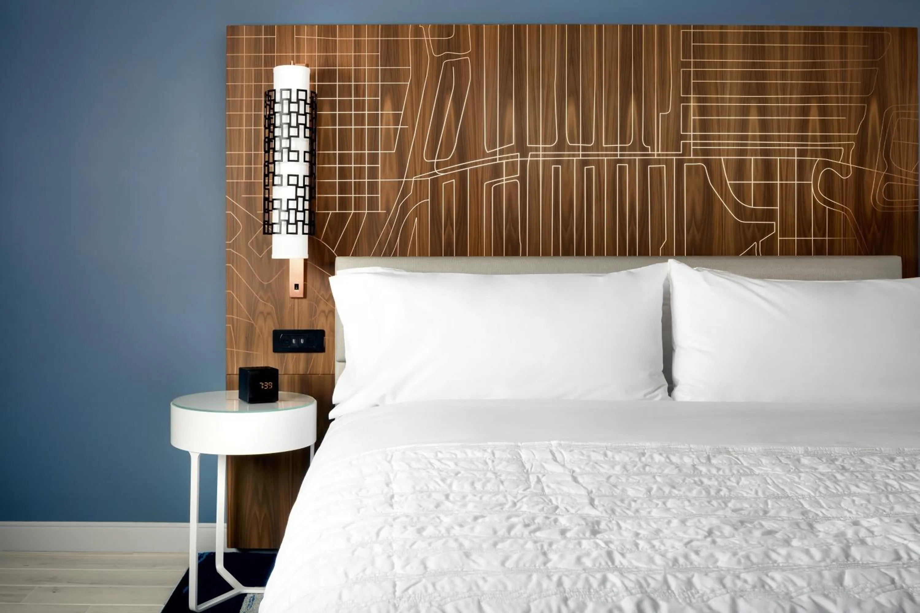 Photo of the whole room, Bed in Le Meridien Dania Beach at Fort Lauderdale Airport