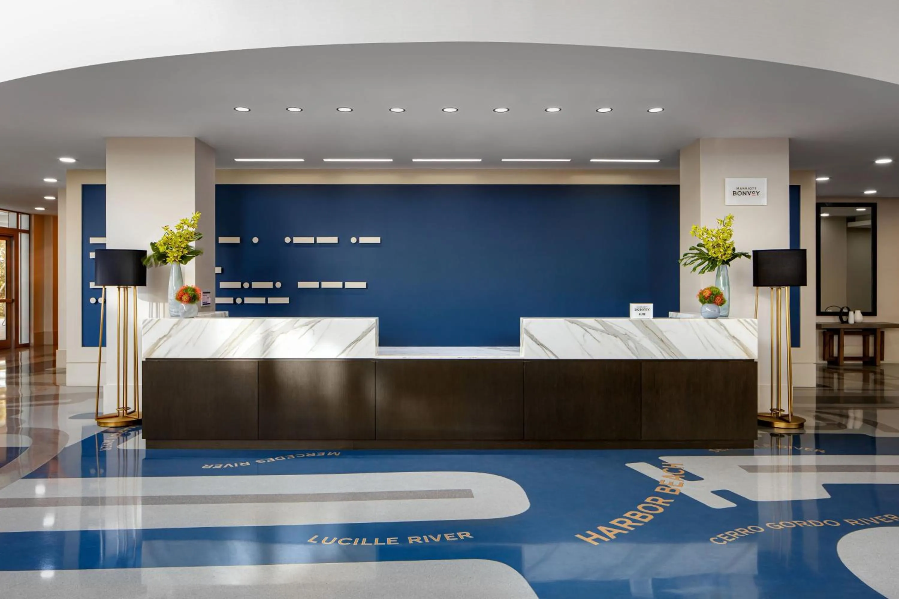 Lobby or reception in Le Meridien Dania Beach at Fort Lauderdale Airport