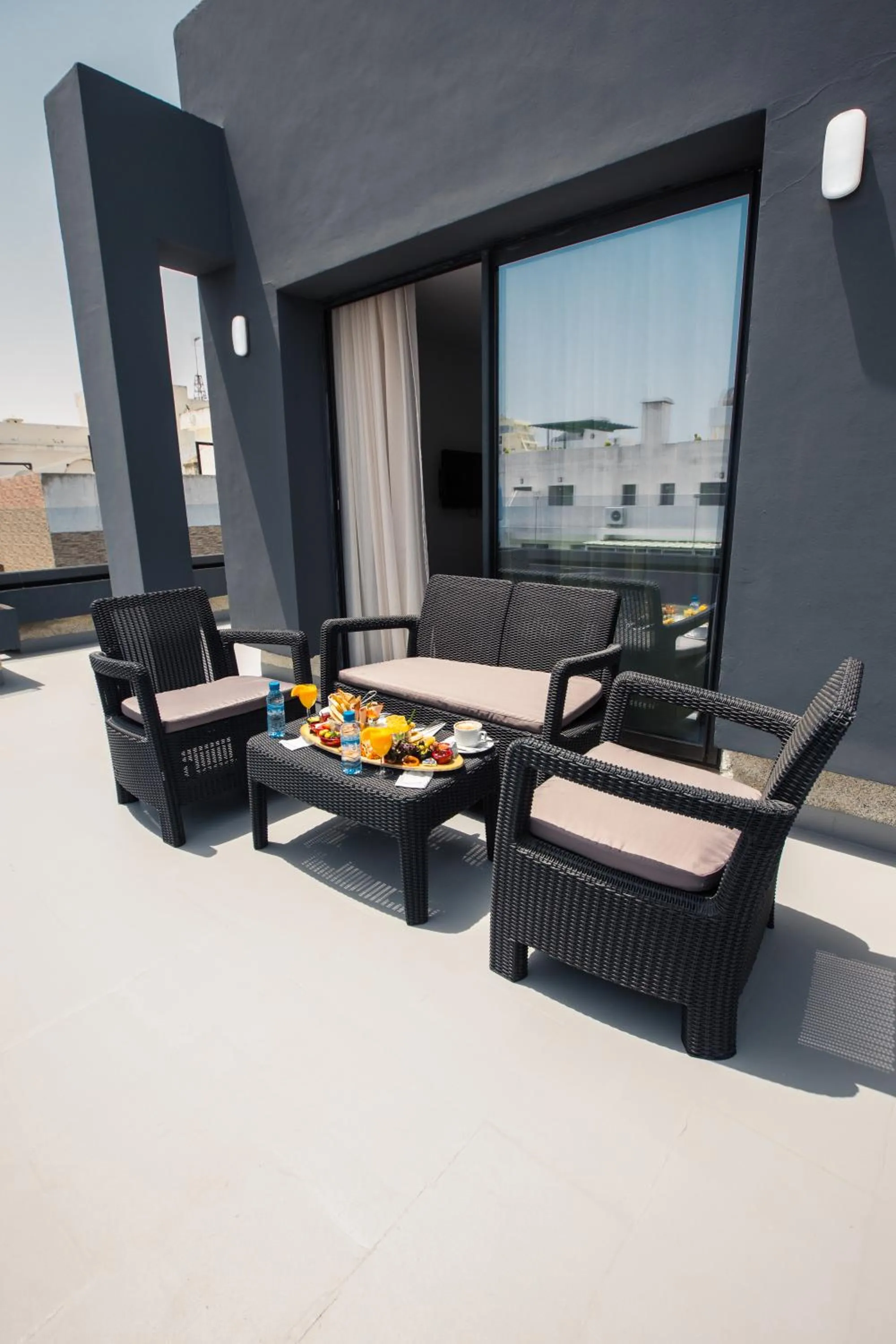 Balcony/Terrace in SBN Suite Hôtel