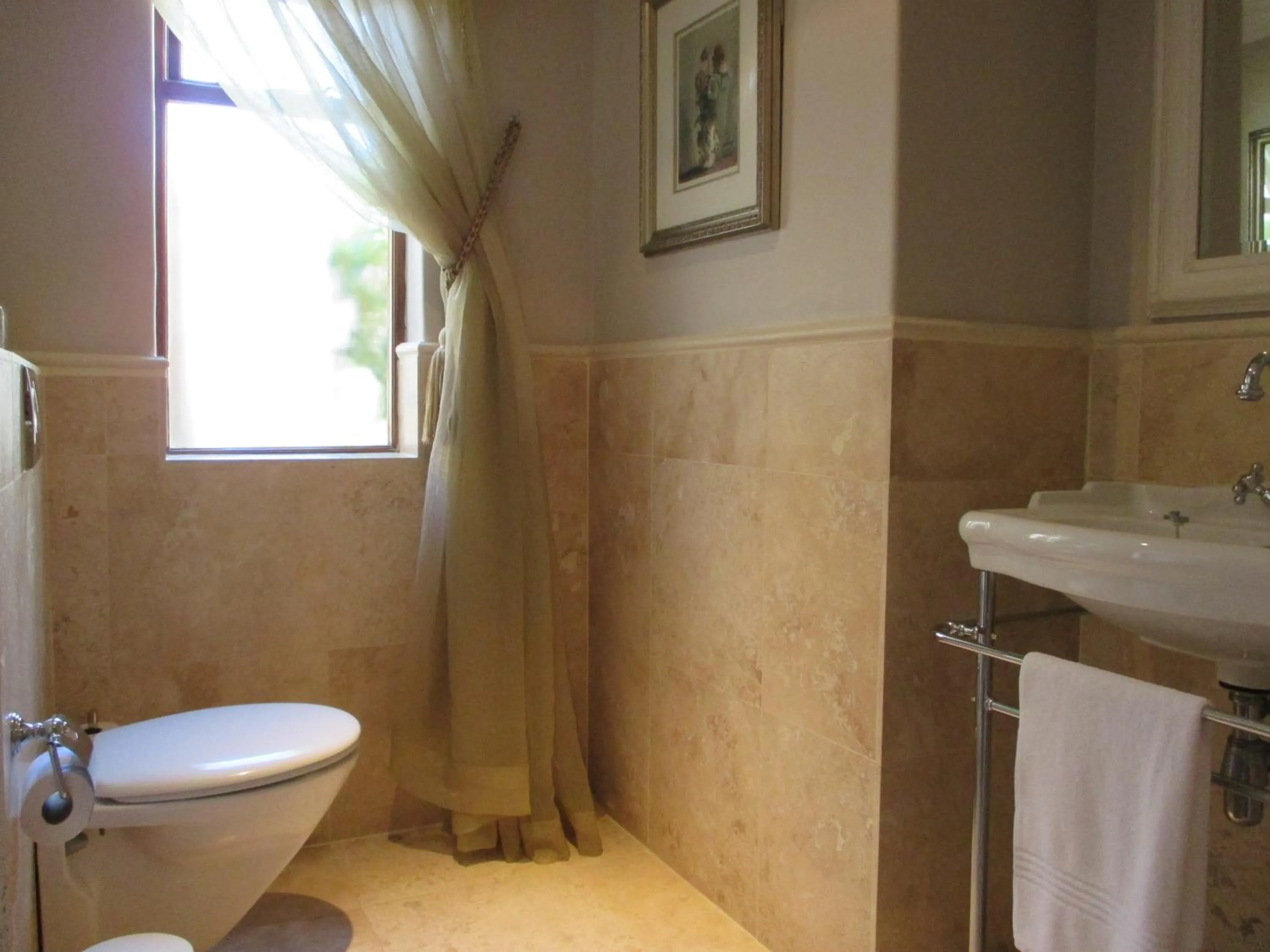 Day in Mt Bijoux Preferred Accommodation