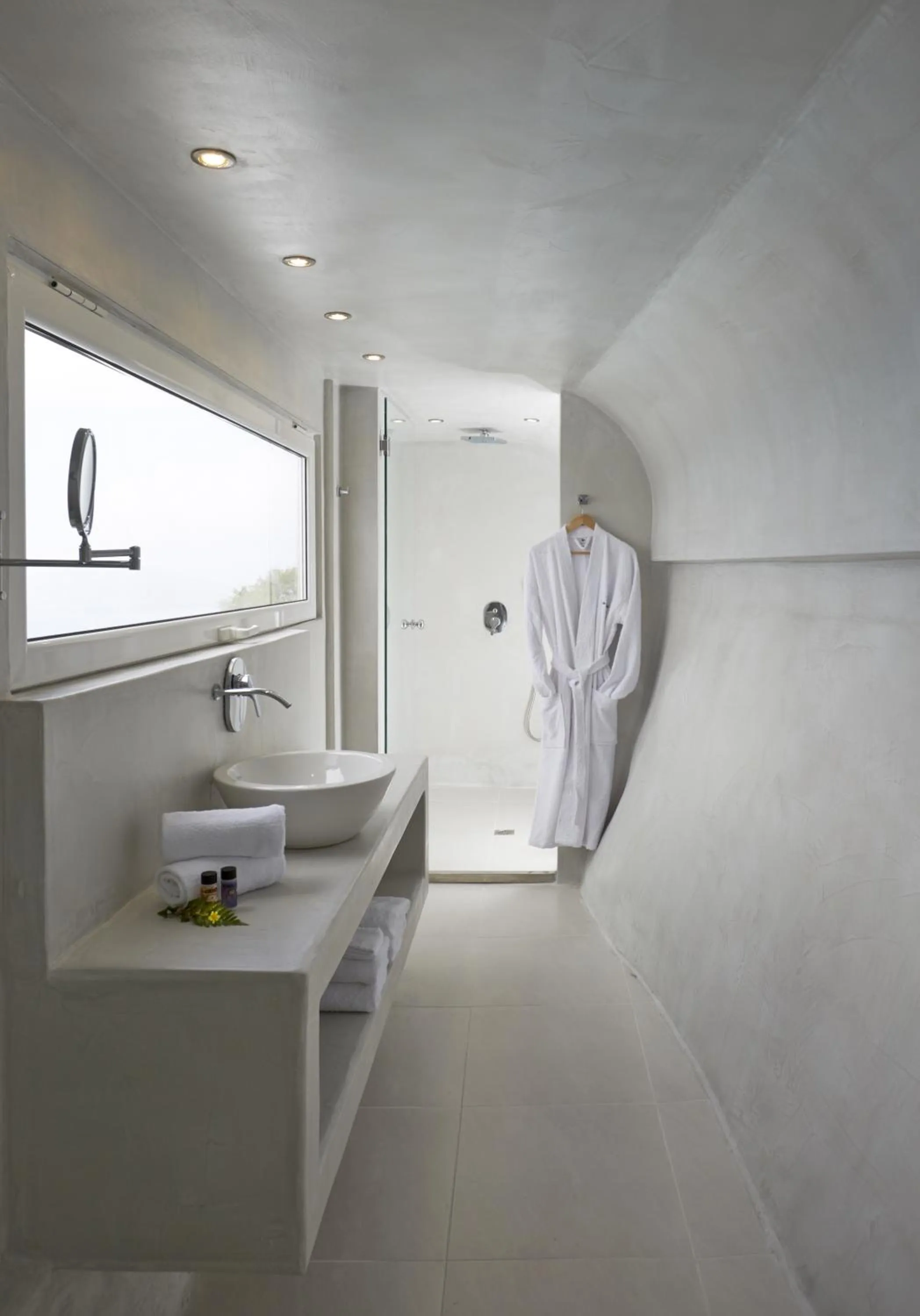 Bathroom in Alta Vista Suites