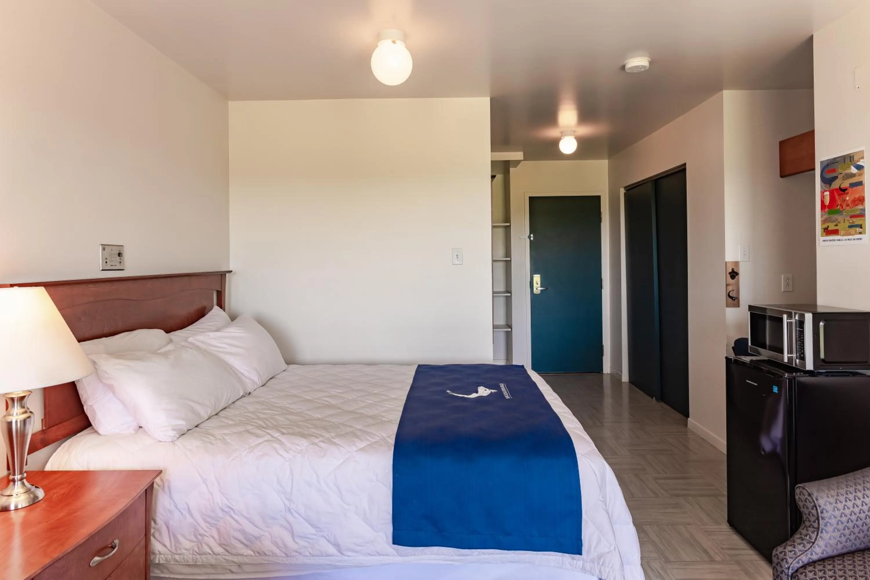 Bed in La Baleine Endiablée Microbrasserie