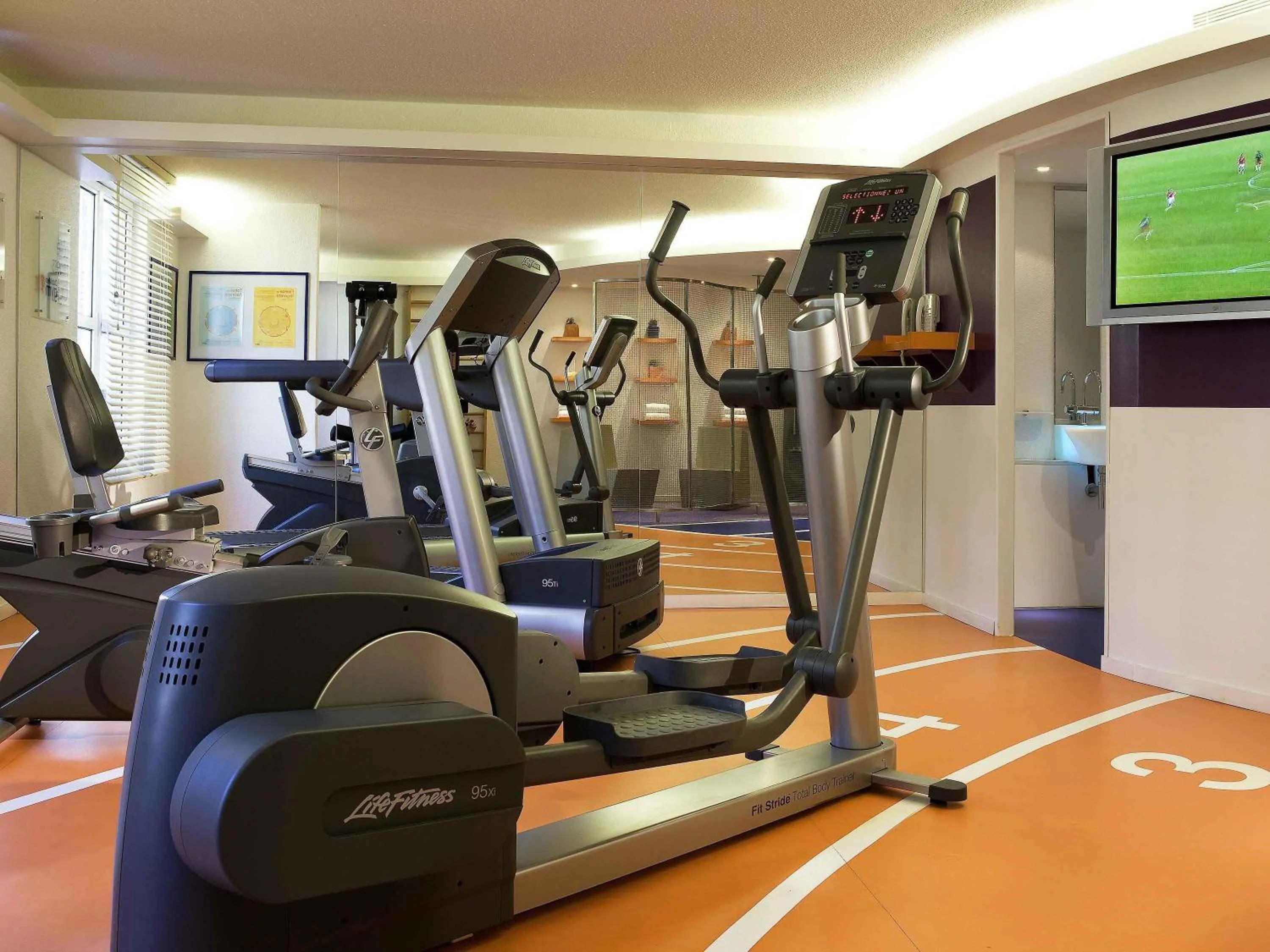 Fitness centre/facilities in Novotel Lille Centre Grand Place
