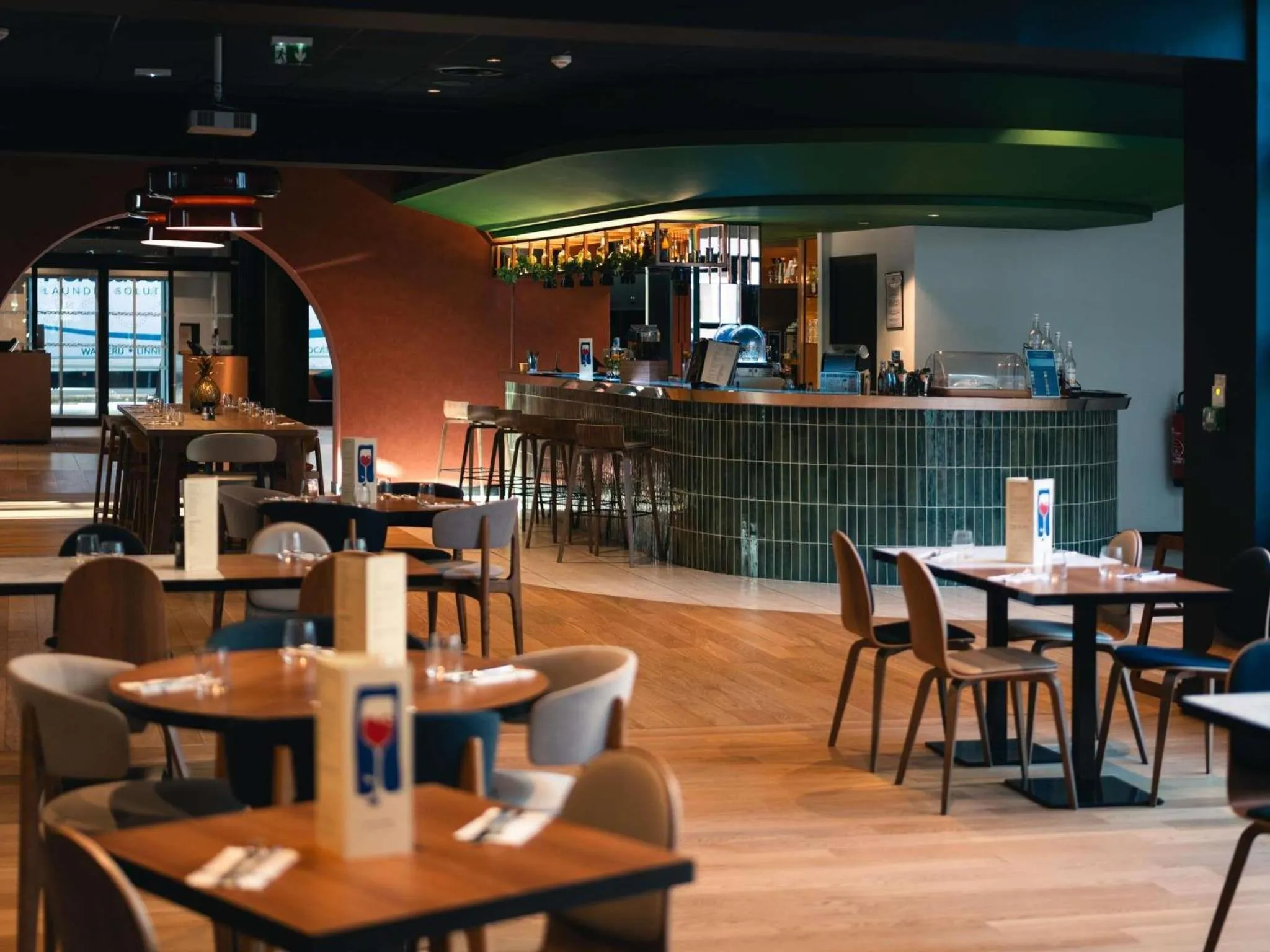 Restaurant/places to eat in Novotel Lille Centre Grand Place