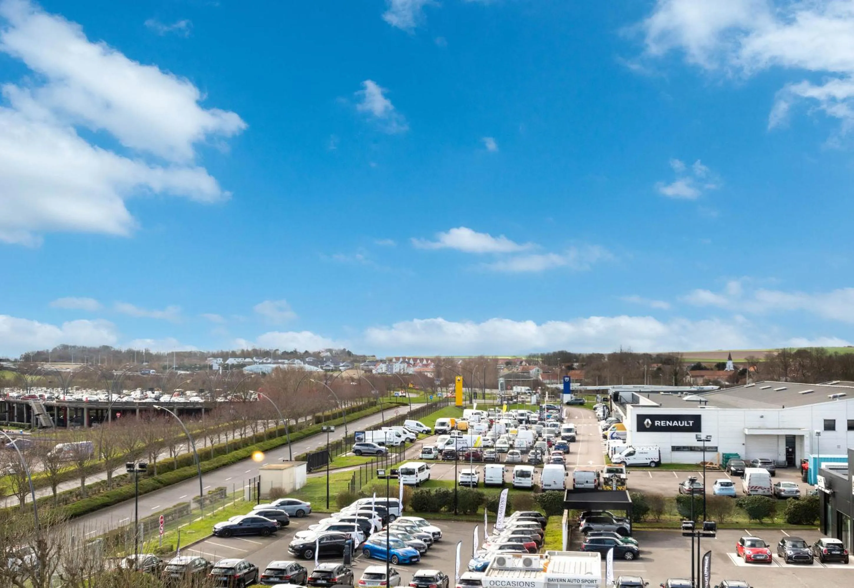 Bird's eye view in B&B HOTEL Calais Terminal Cité Europe 3 étoiles