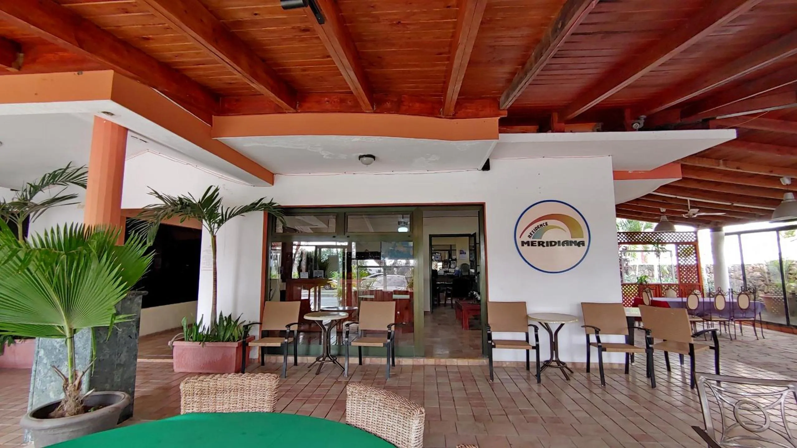 Restaurant/places to eat in Residence Meridiana