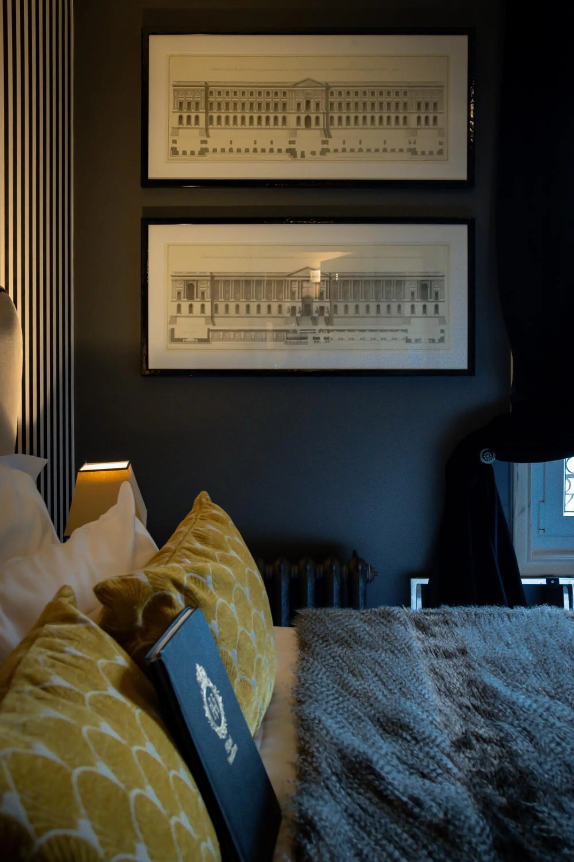 Bed in Hotel Vendome - BW Signature Collection