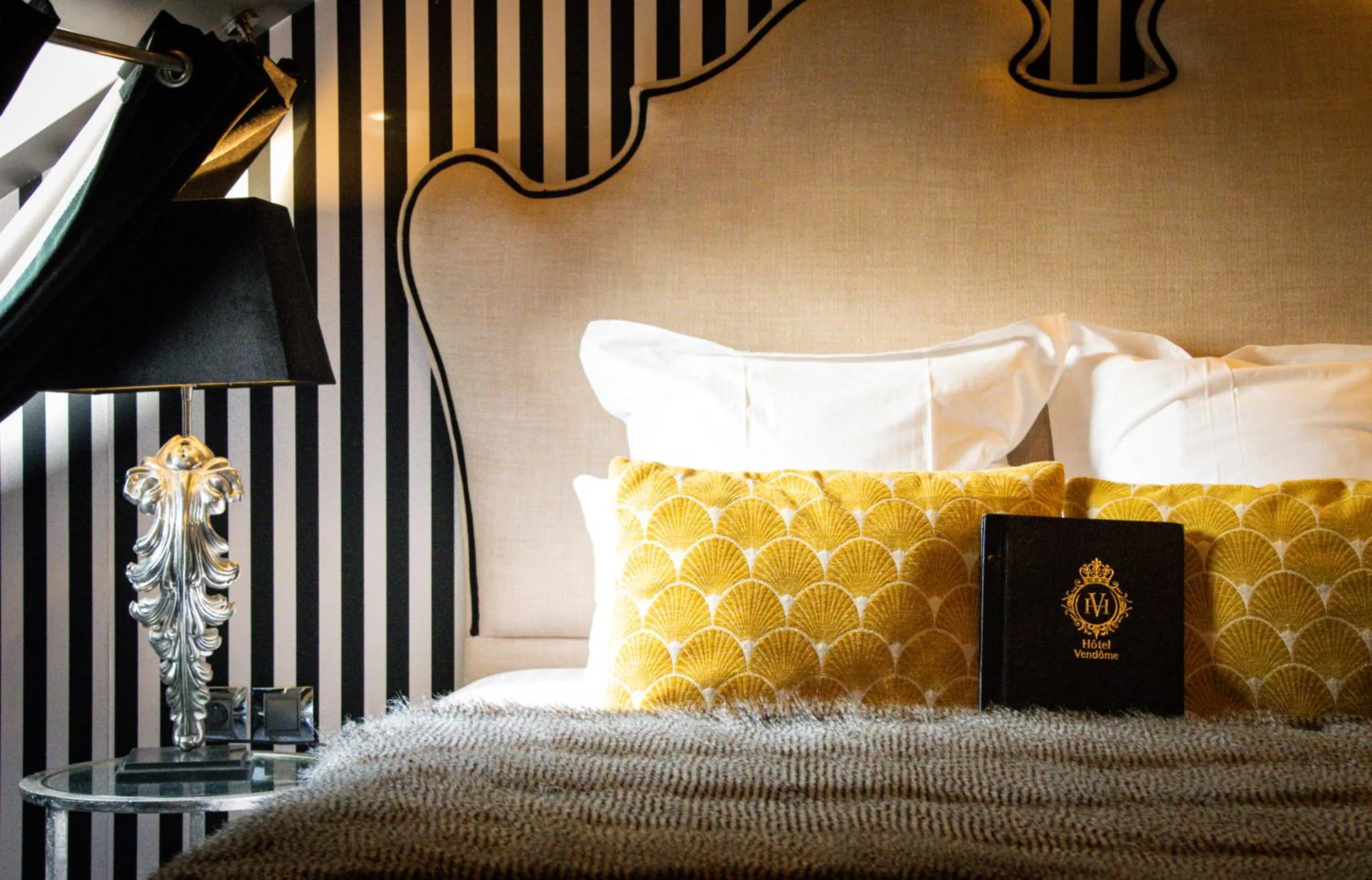 Photo of the whole room, Bed in Hotel Vendome - BW Signature Collection