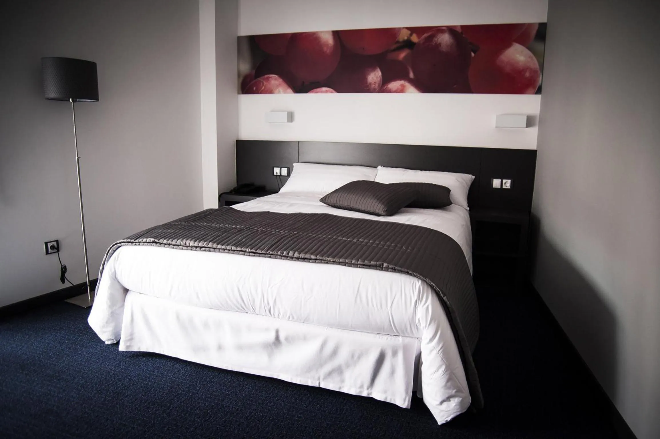 Bedroom, Bed in Hotel Forum Evolución