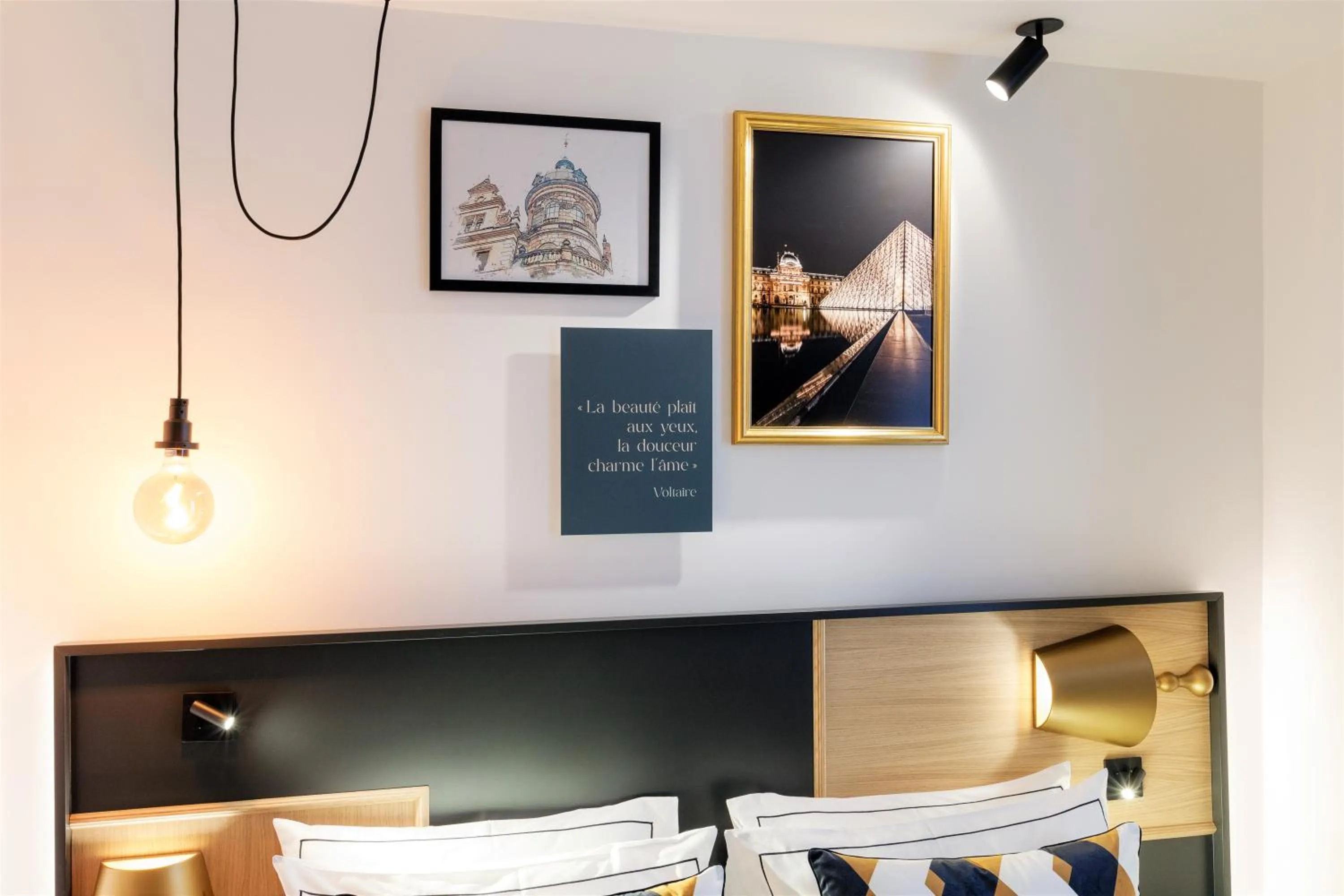 Decorative detail, Bed in Star Champs-Elysées