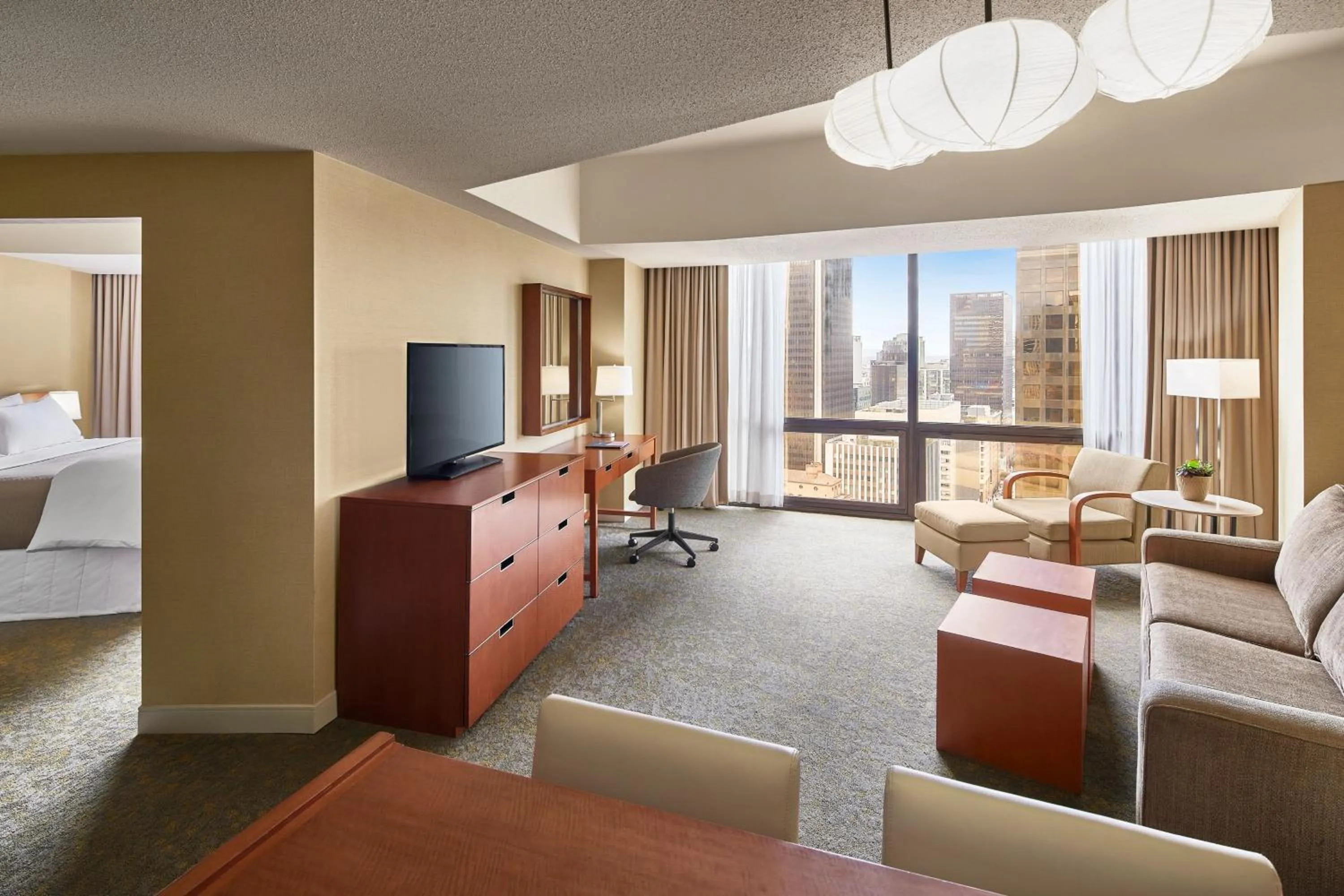 Photo of the whole room, Bed in The Westin Bonaventure Hotel & Suites, Los Angeles