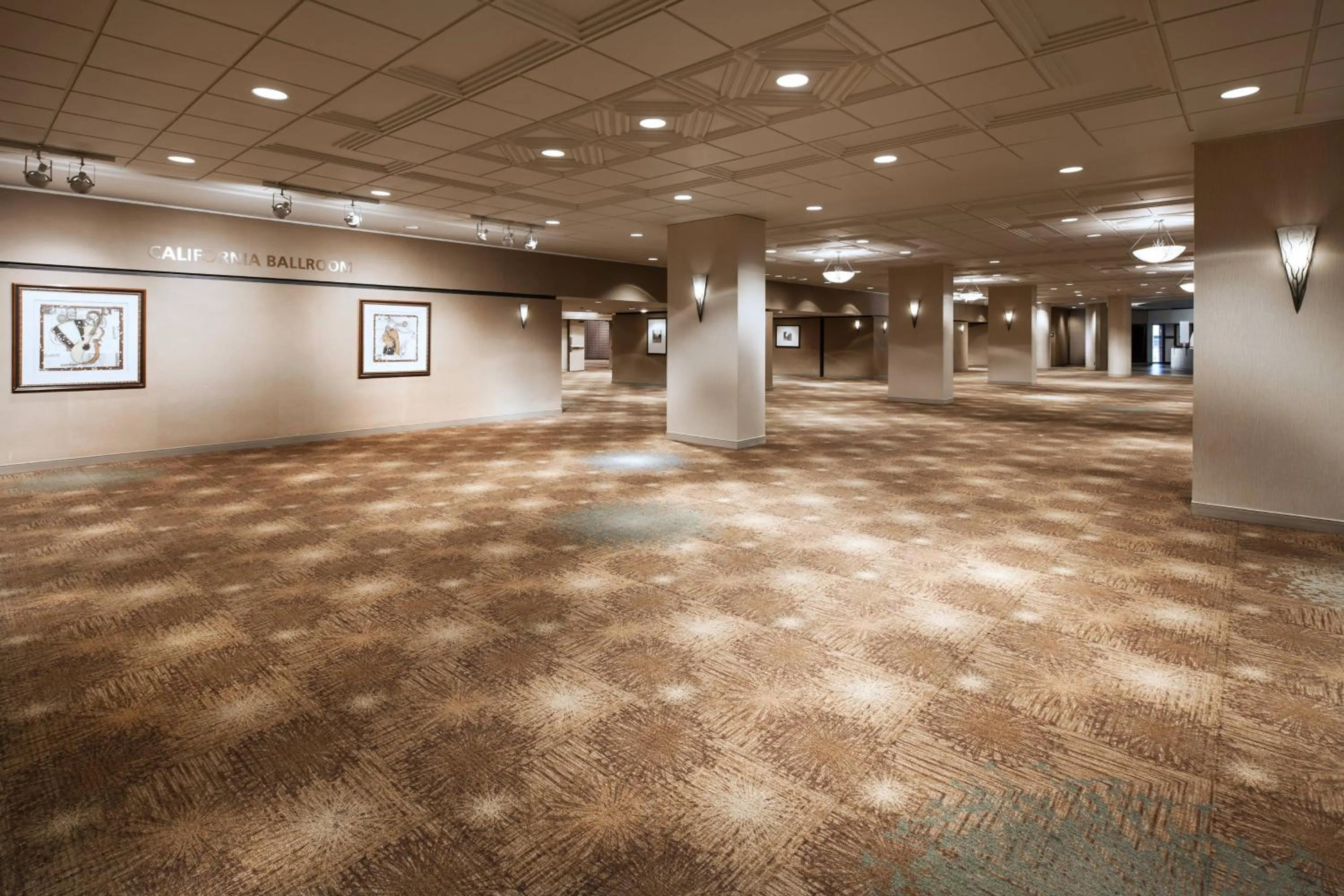 Meeting/conference room in The Westin Bonaventure Hotel & Suites, Los Angeles