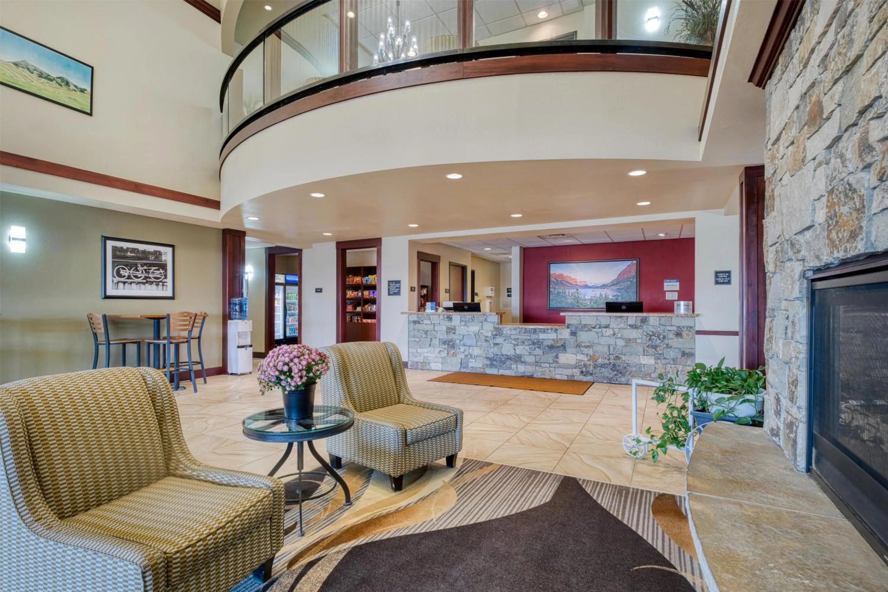 Lobby or reception in Best Western Shelby Inn & Suites