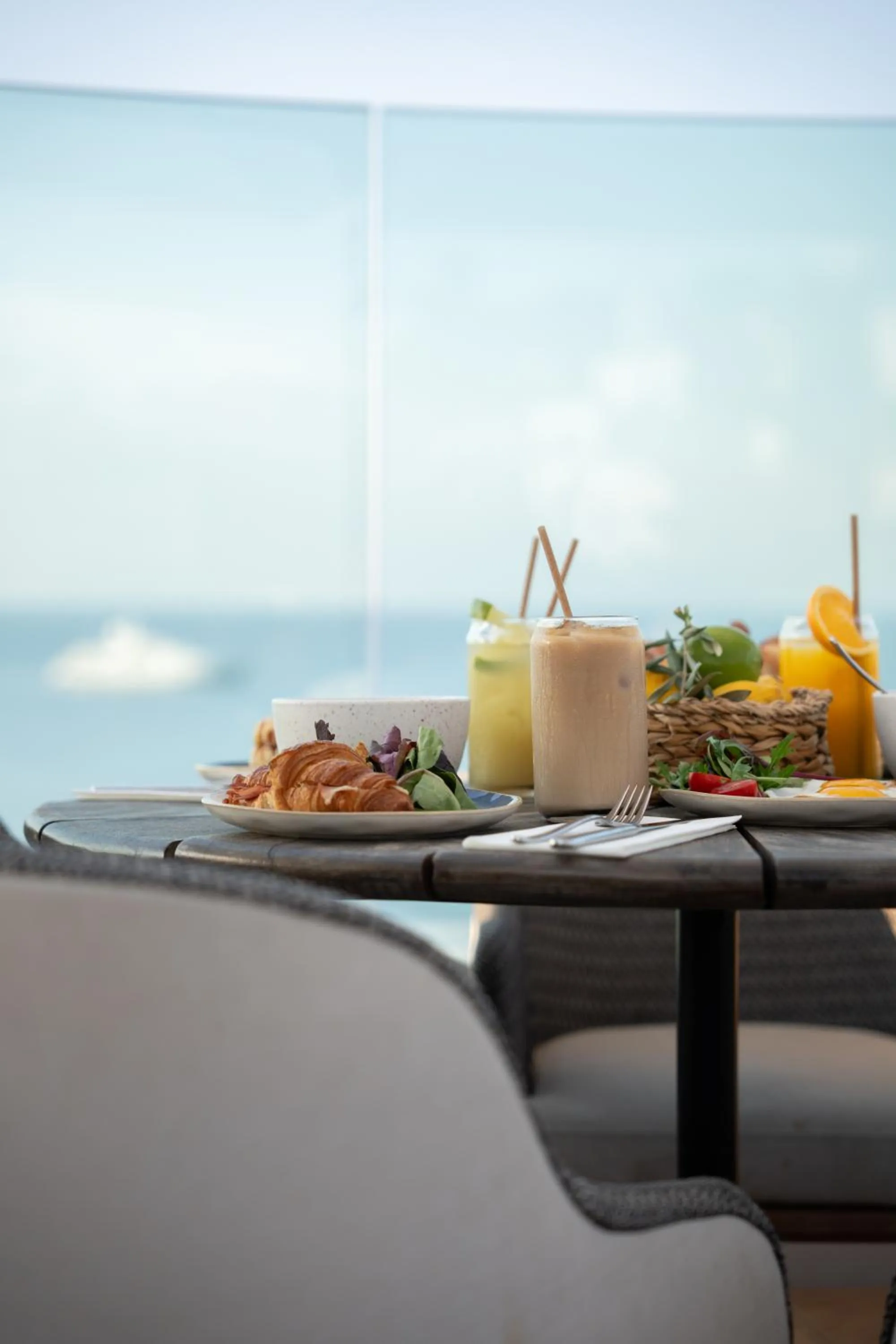 Restaurant/places to eat in Canopy by Hilton Cannes