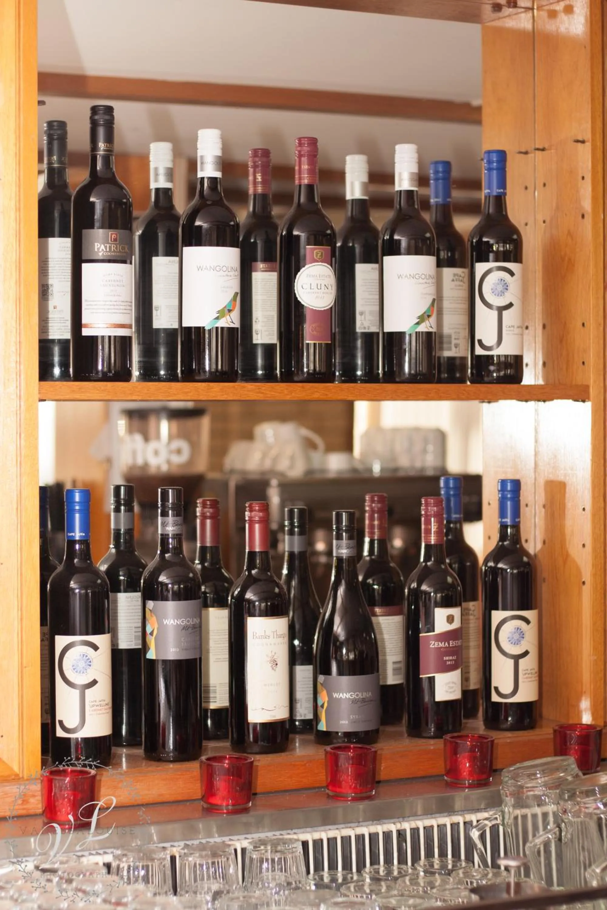 Restaurant/places to eat in Lacepede Bay Motel