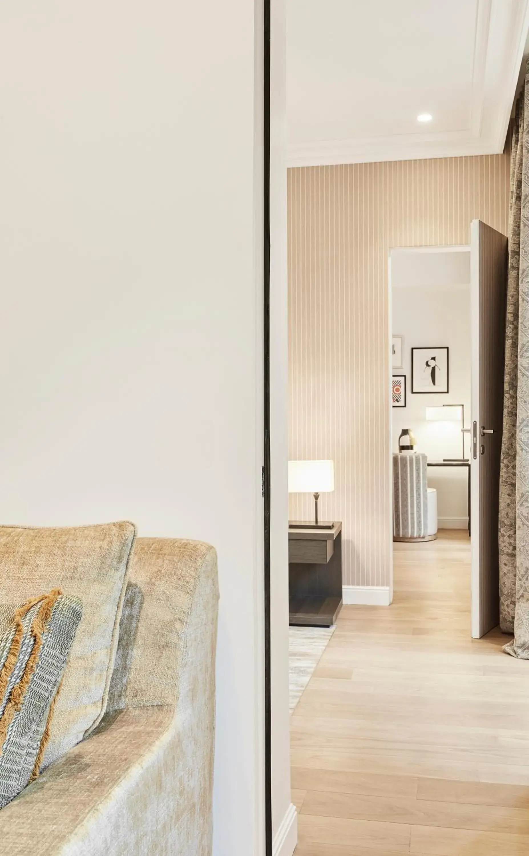 Two-Bedroom Suite in Grand Hôtel Du Palais Royal Two-Bedroom Suite in Grand Hôtel Du Palais Royal