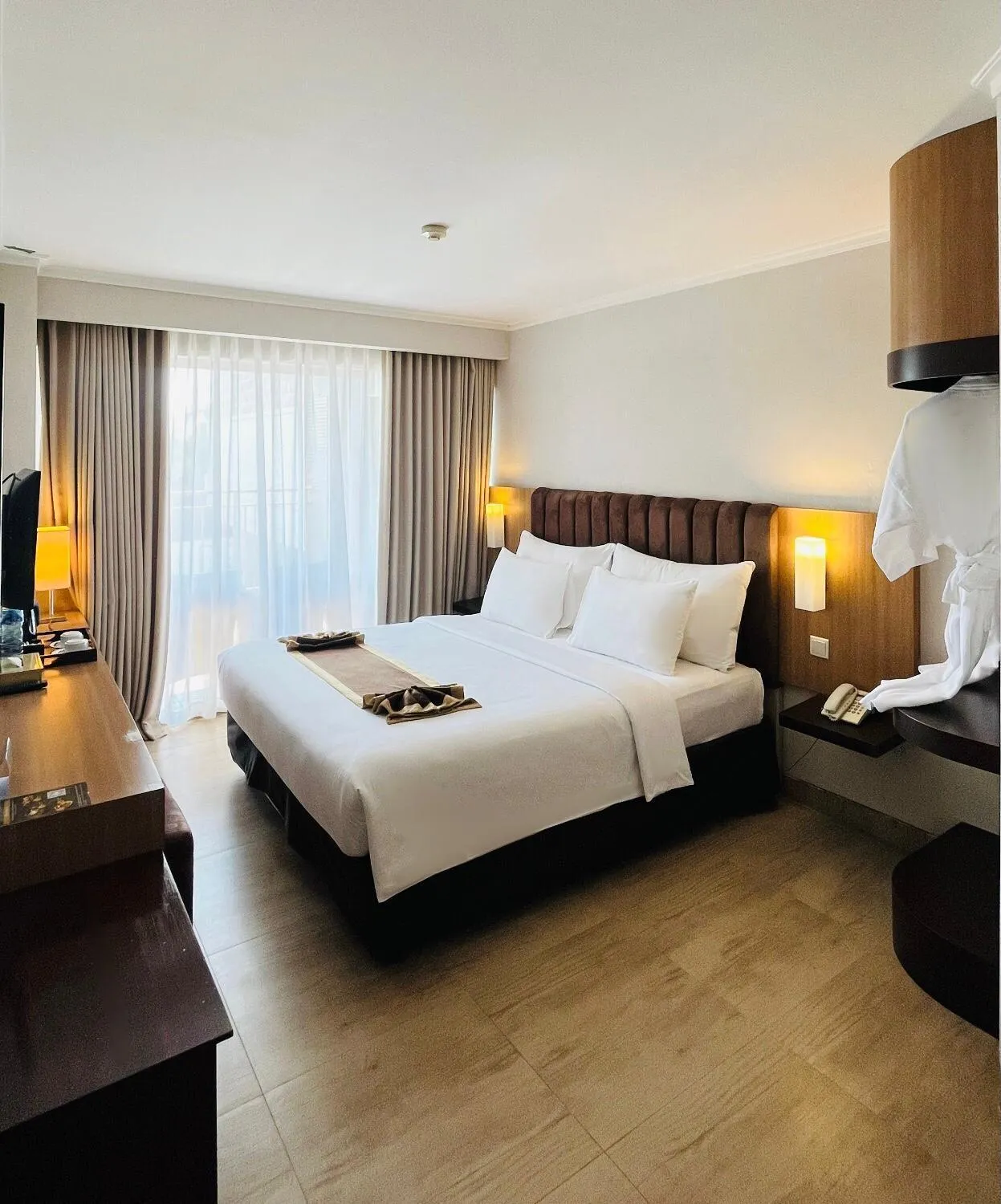 Bed in Vrata Hotel Yogyakarta