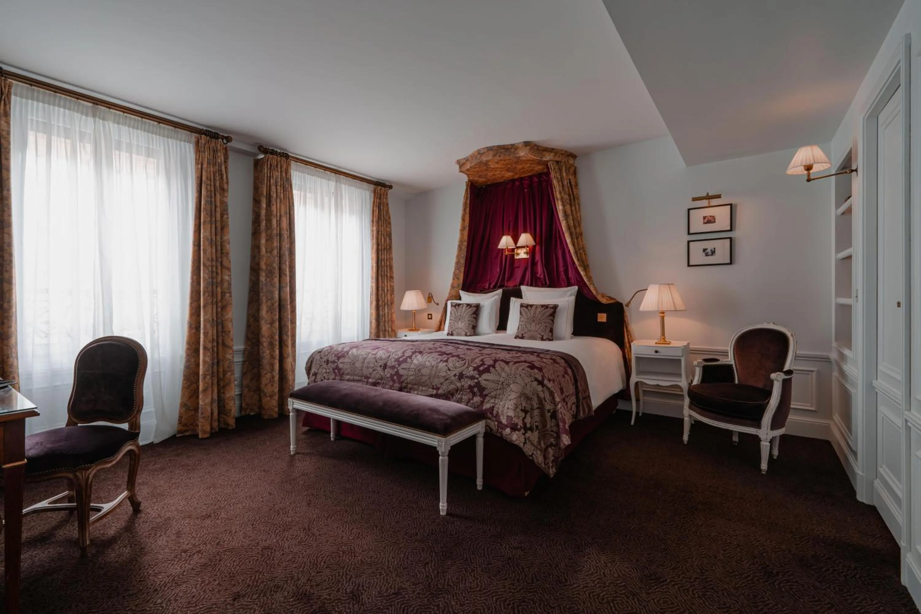 Bed in Hôtel De Buci