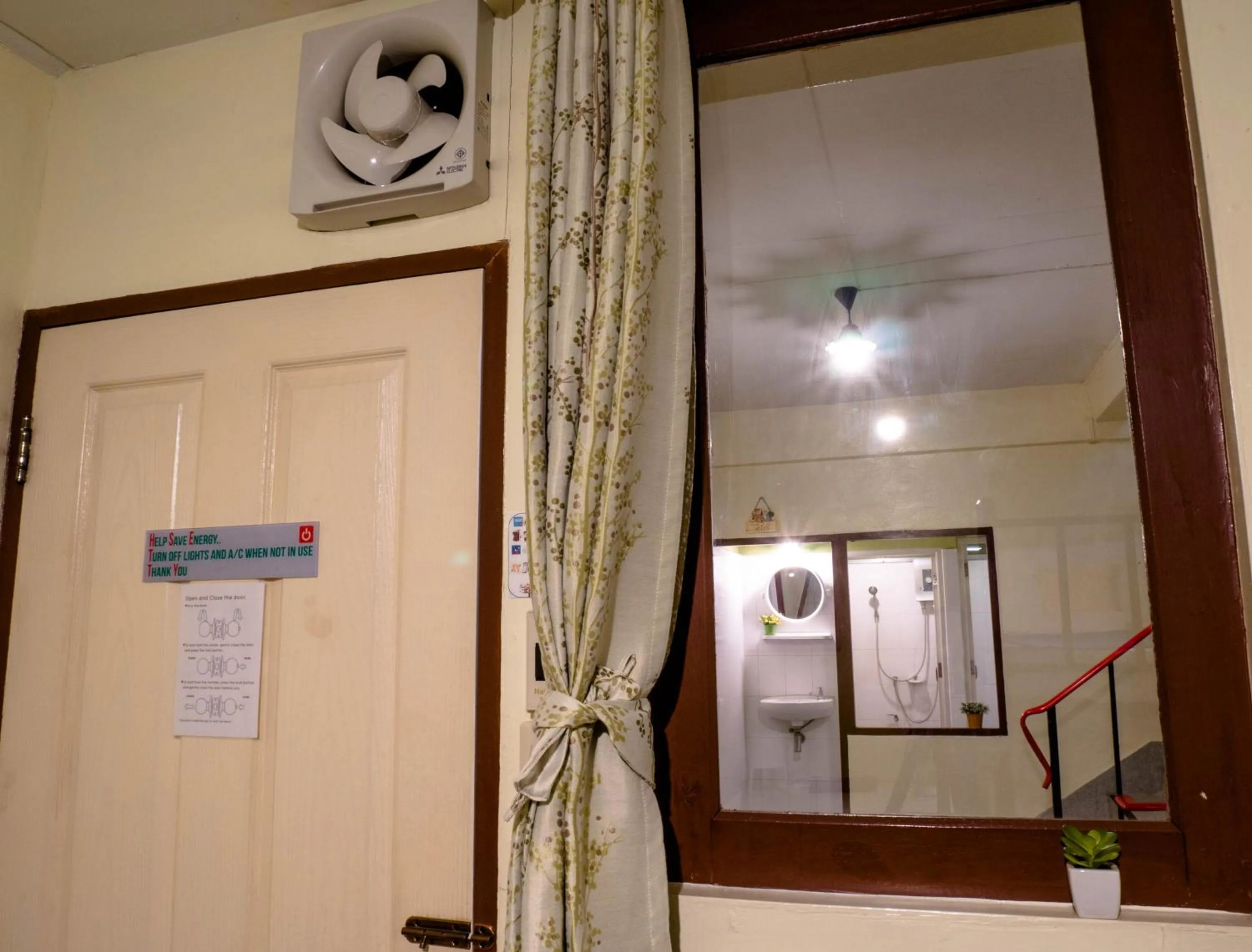 Chan Cha La 99 Hostel