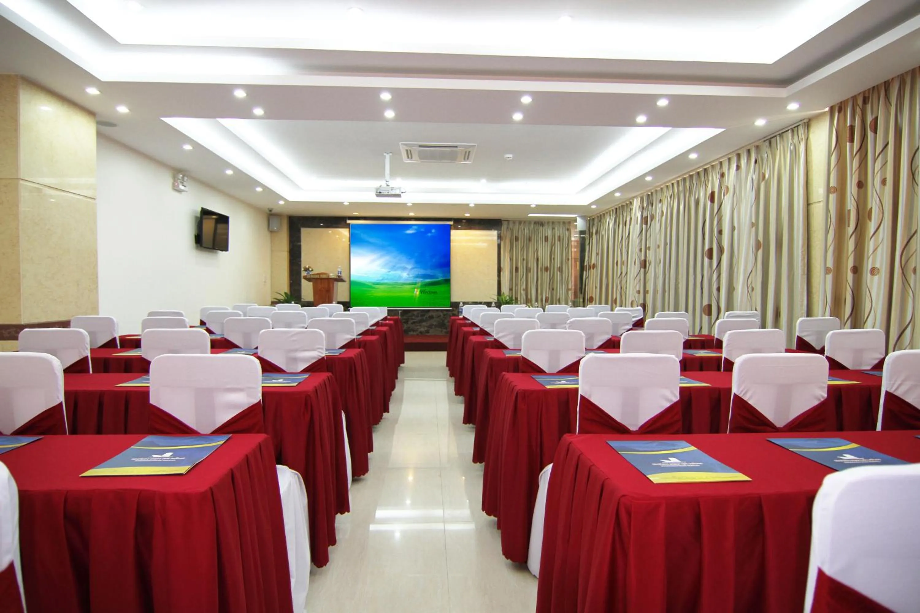 Meeting/conference room in Dattravi Hostel