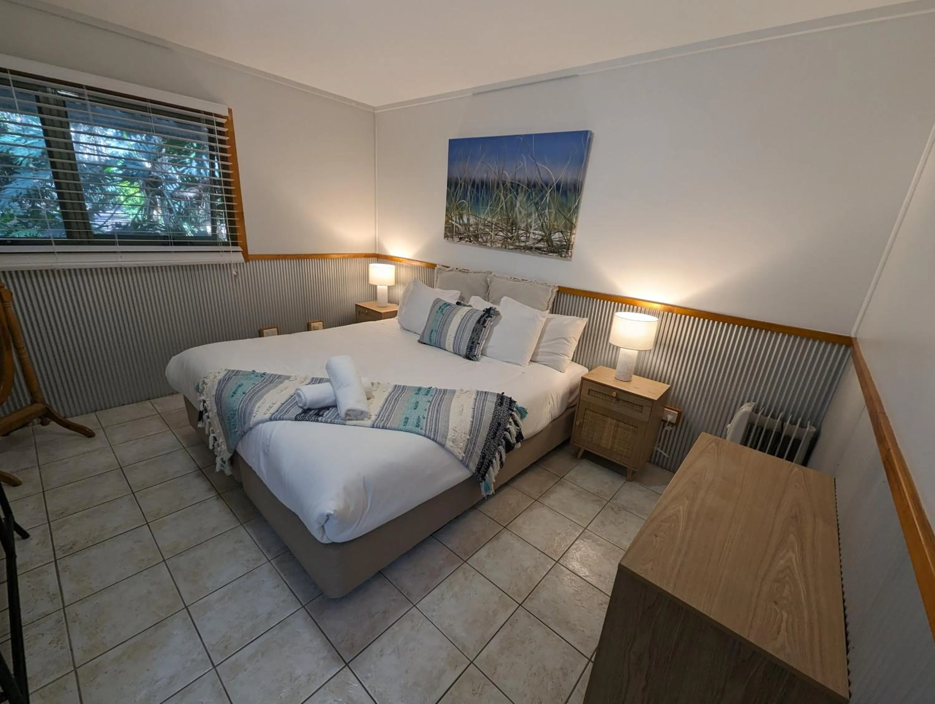 Bedroom, Bed in The Oasis at One Mile Beach