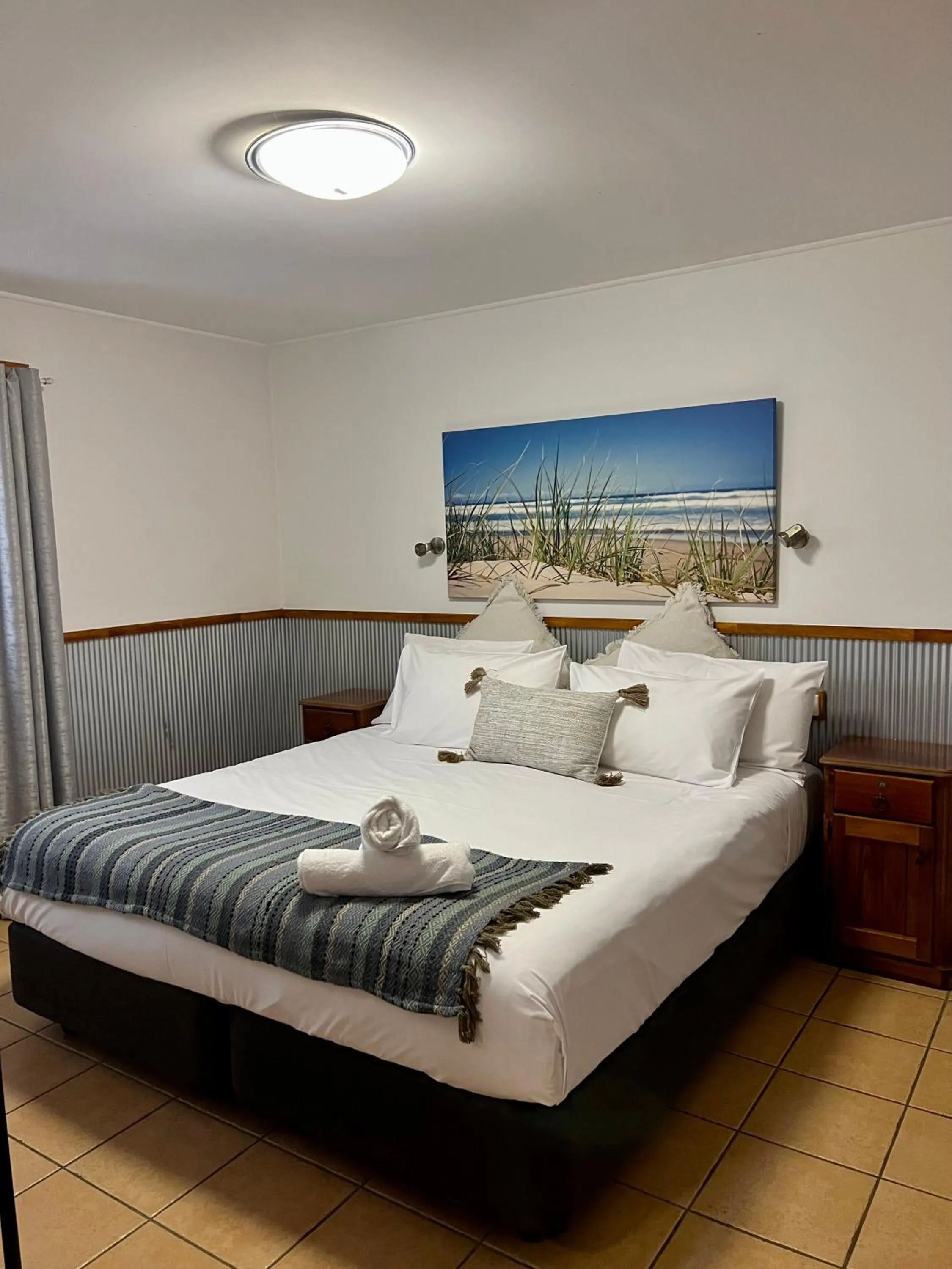 Bedroom, Bed in The Oasis at One Mile Beach