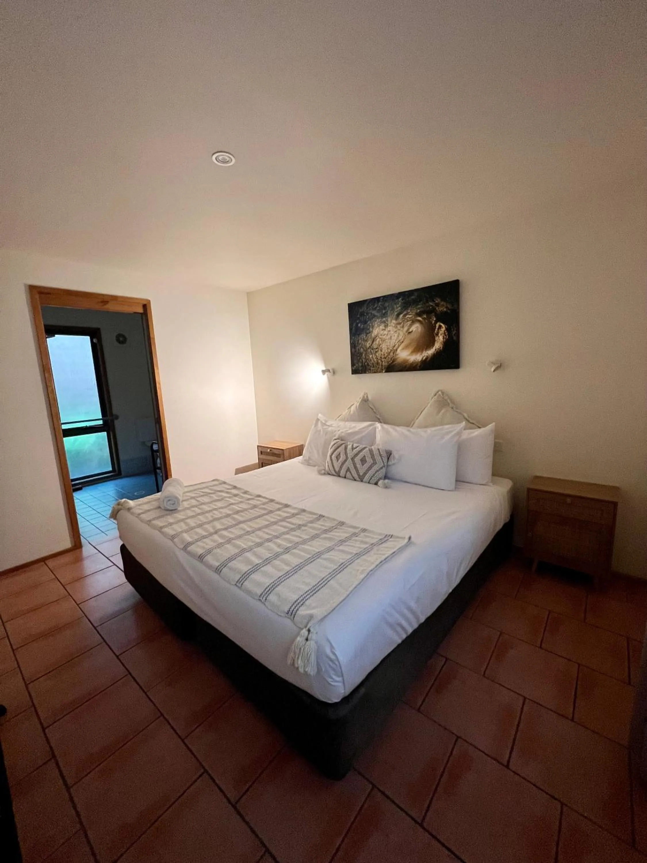 Bedroom, Bed in The Oasis at One Mile Beach