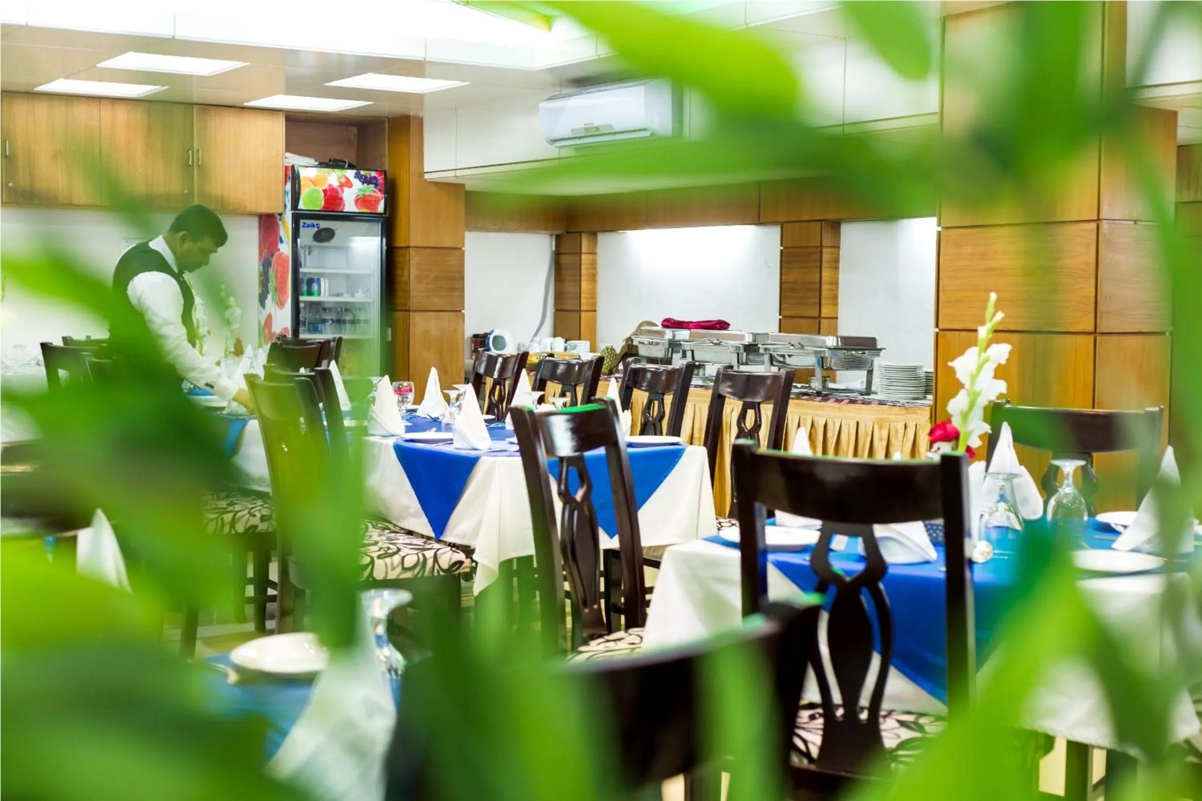 Restaurant/places to eat in Dhaka Golden Inn - Banani'Lakeside