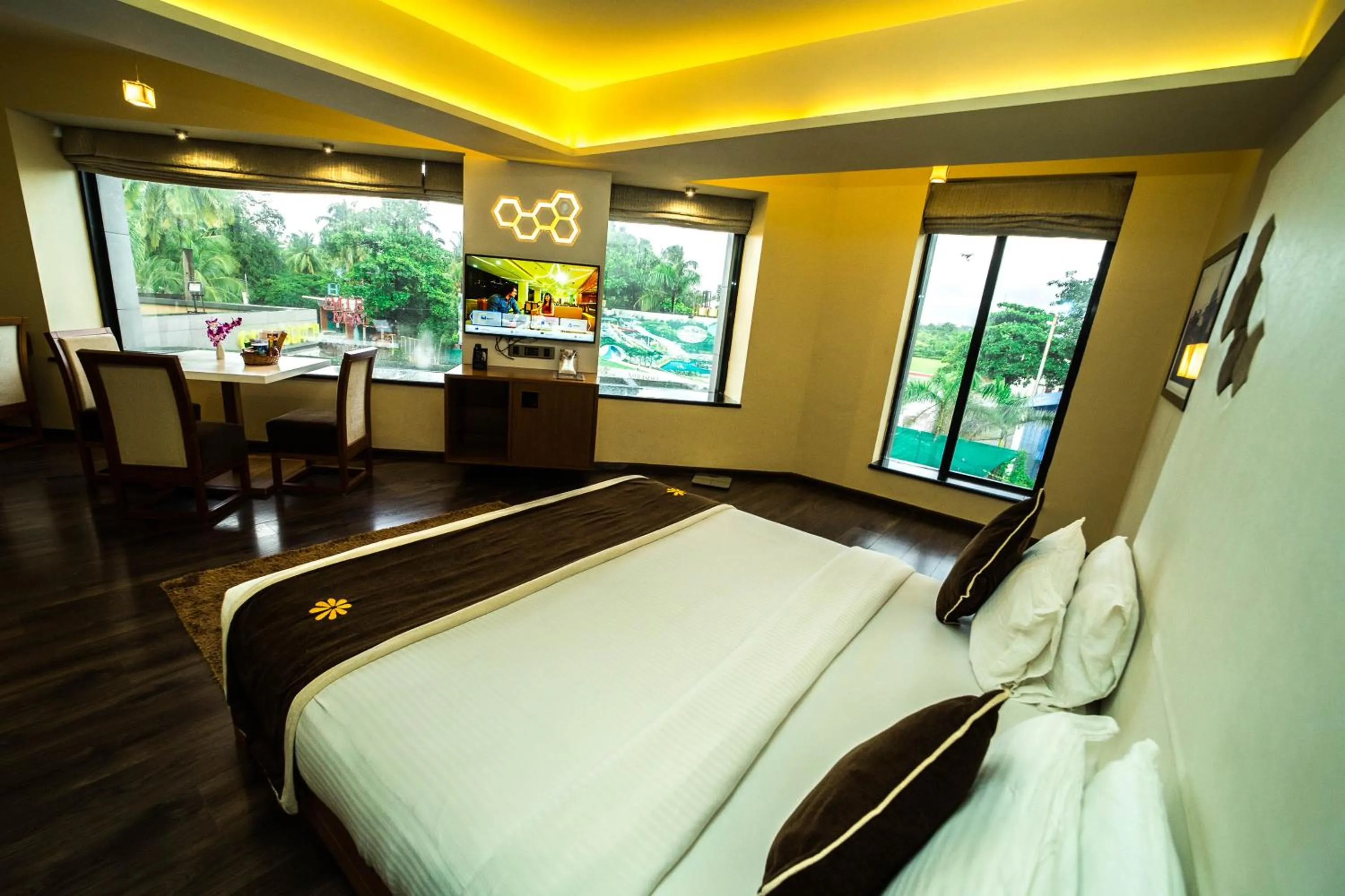 Bed in The Gold Beach Resort