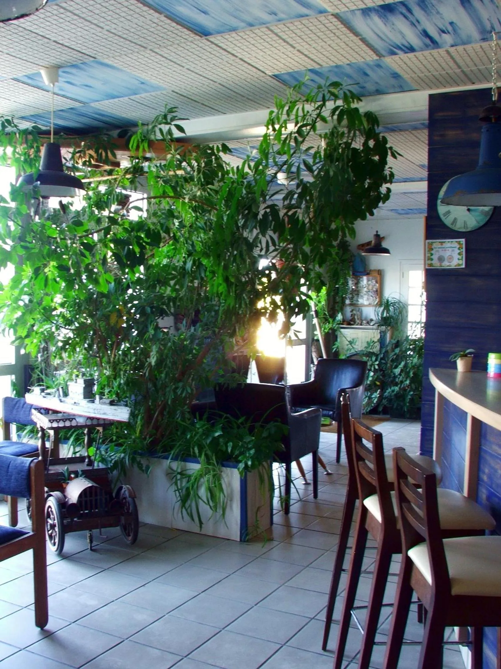 Lobby or reception in Hôtel du Petit Matelot