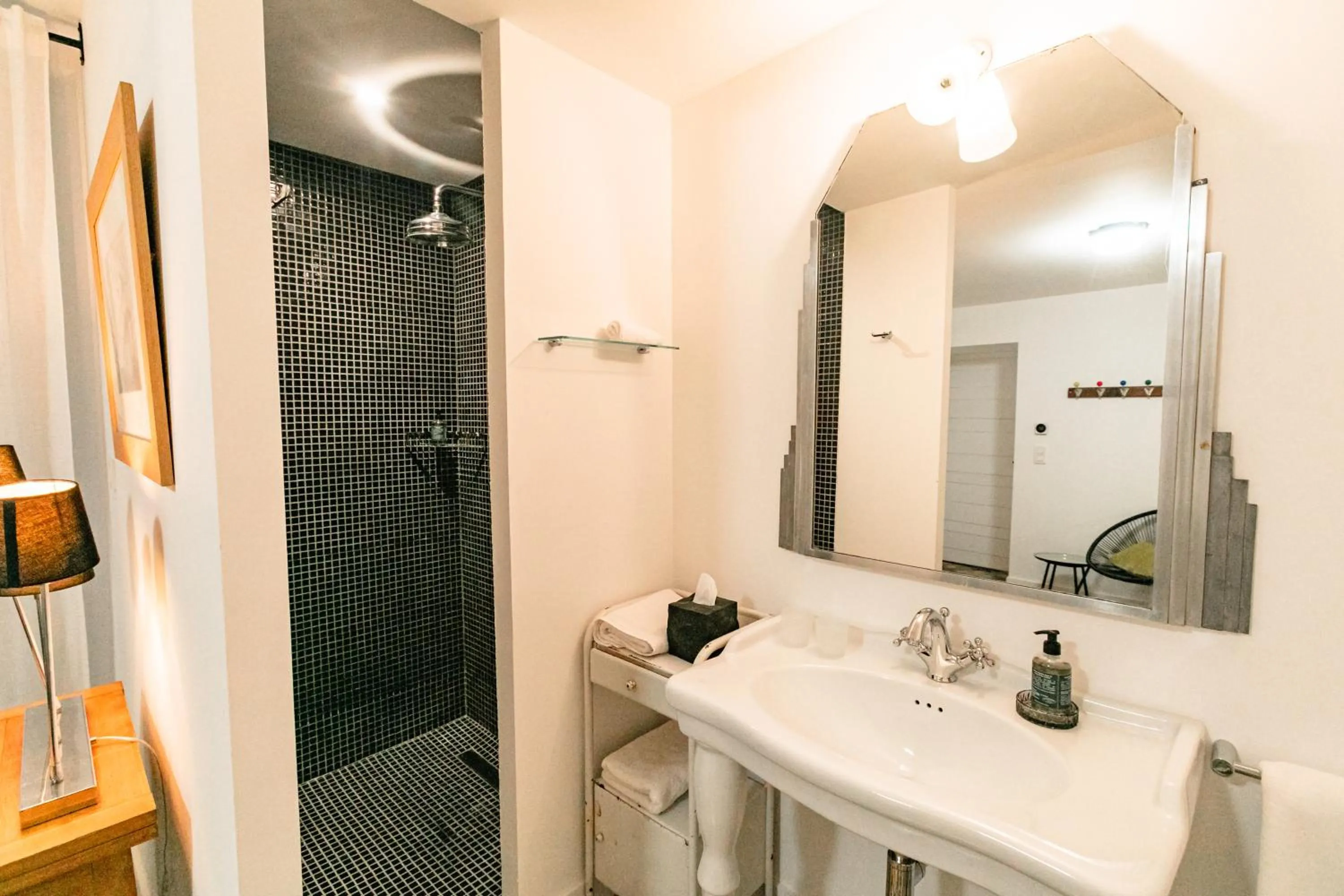 Bathroom in Gabrielle Jeanne