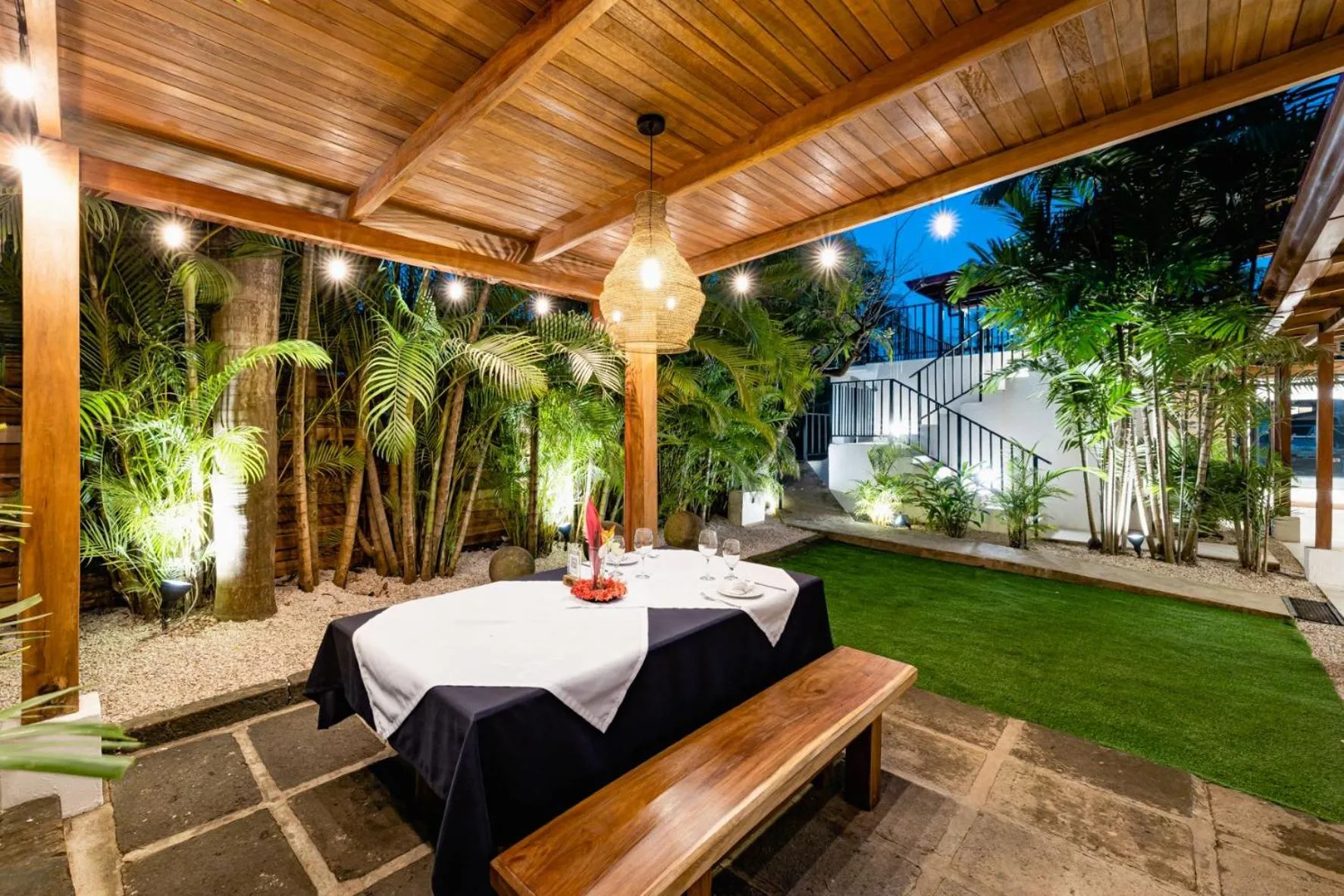 Patio in Cafe Playa Negra Hotel