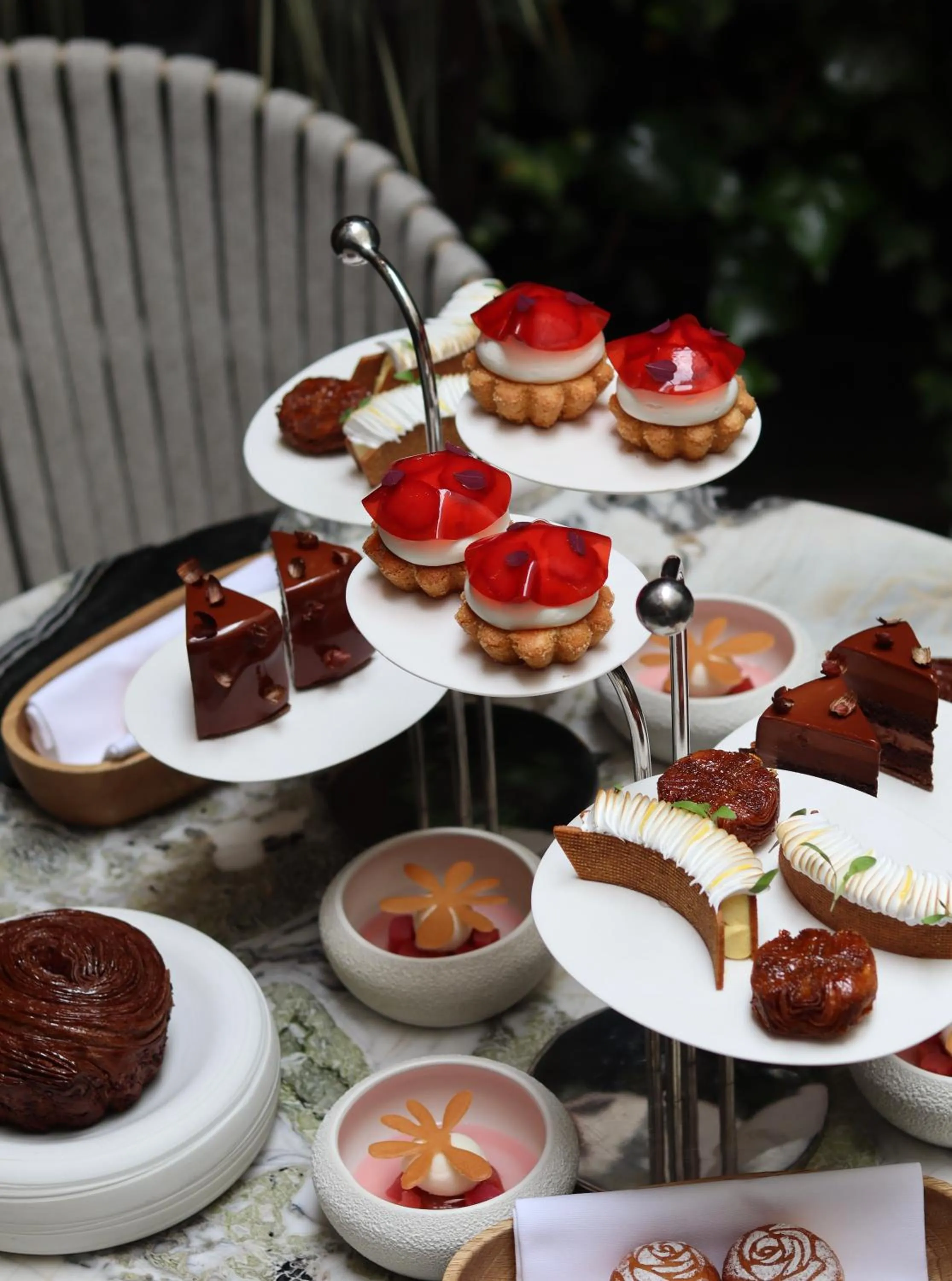 Food in Le Burgundy Paris