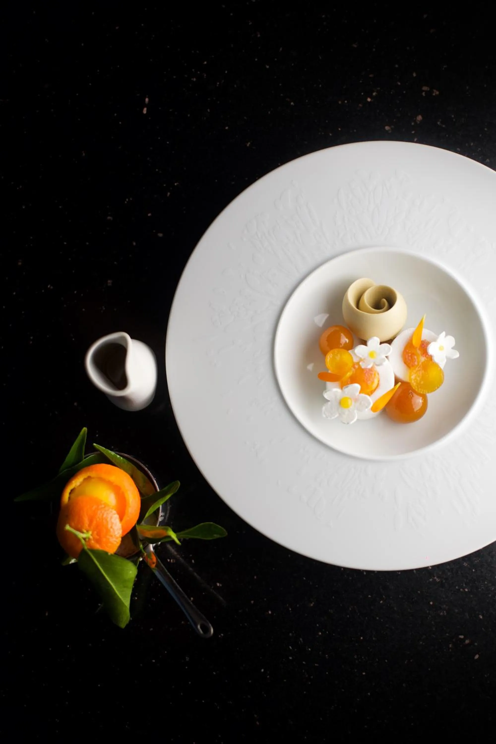 Restaurant/places to eat in Le Burgundy Paris