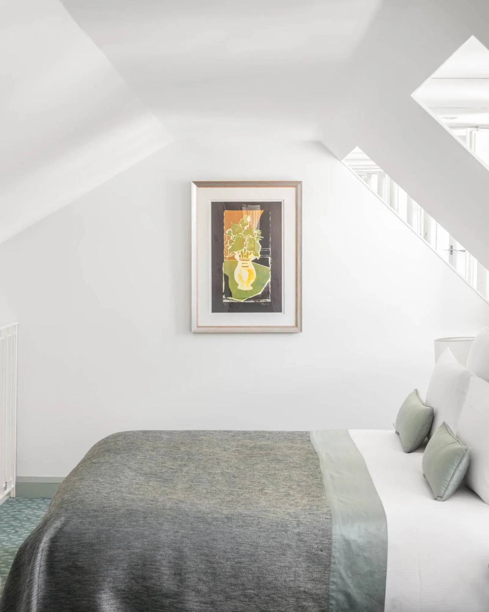 Bed in Le Burgundy Paris