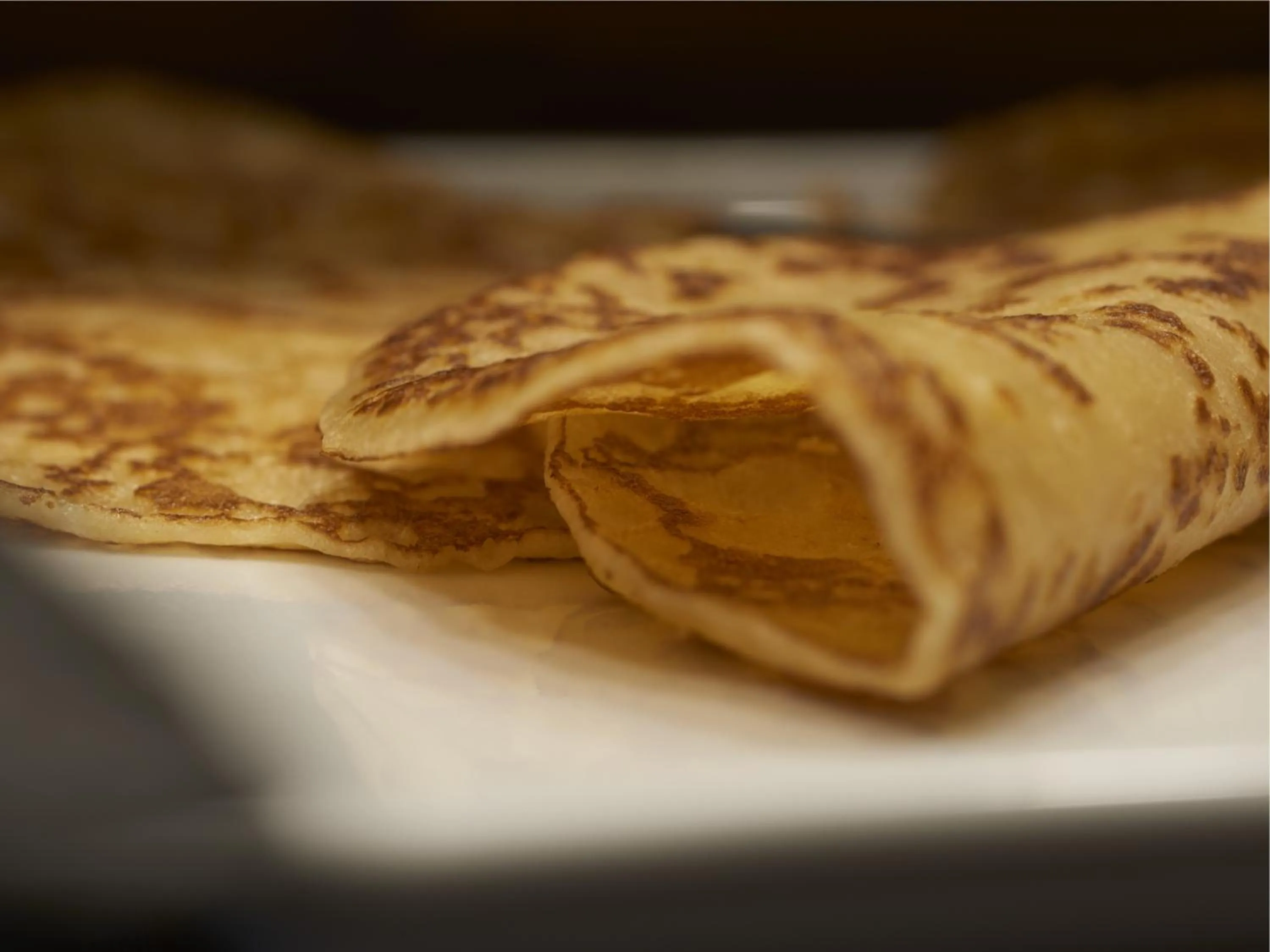 Buffet breakfast in Hotel Cerise Lens