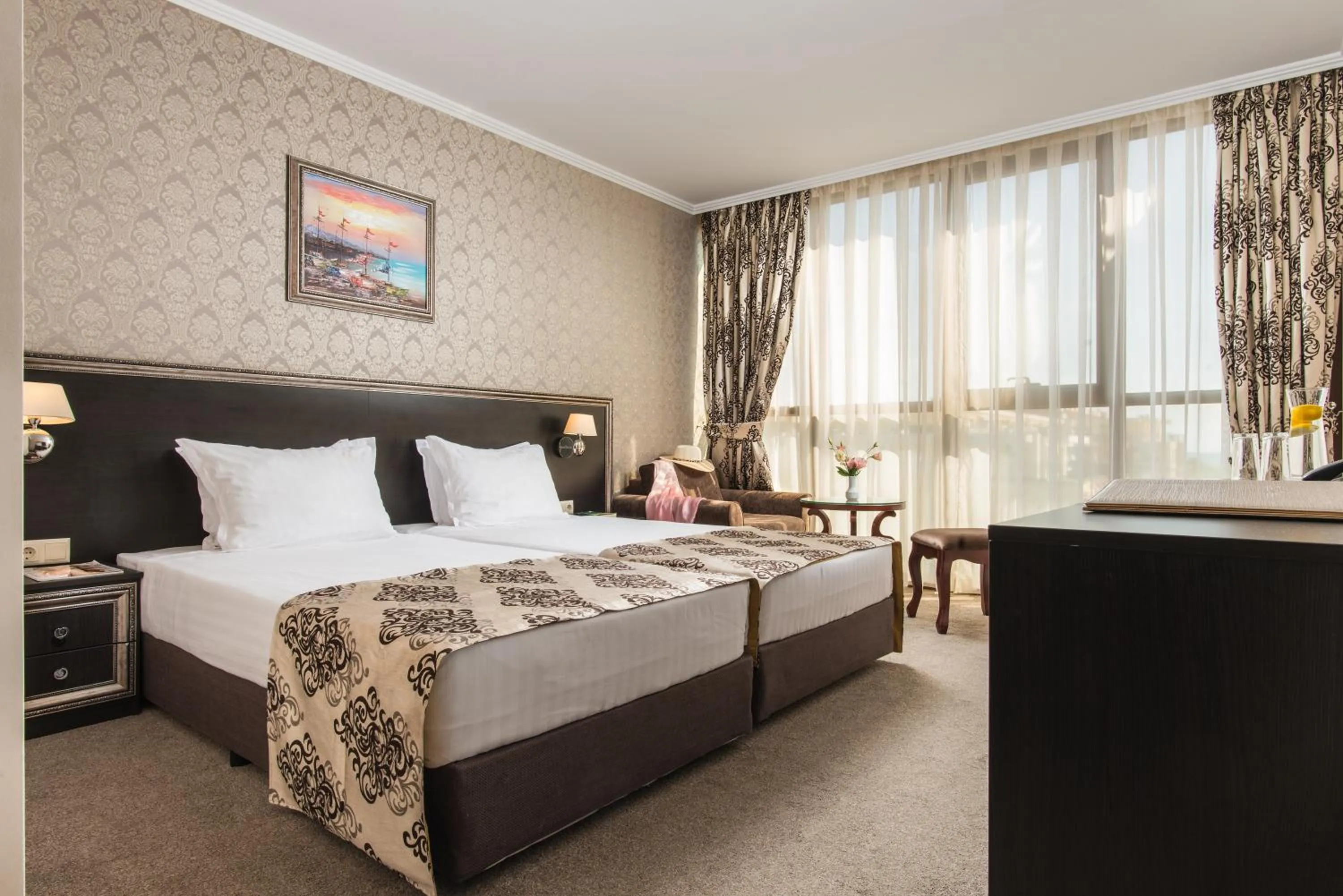 Bedroom, Bed in Hotel & SPA Diamant Residence - All Inclusive