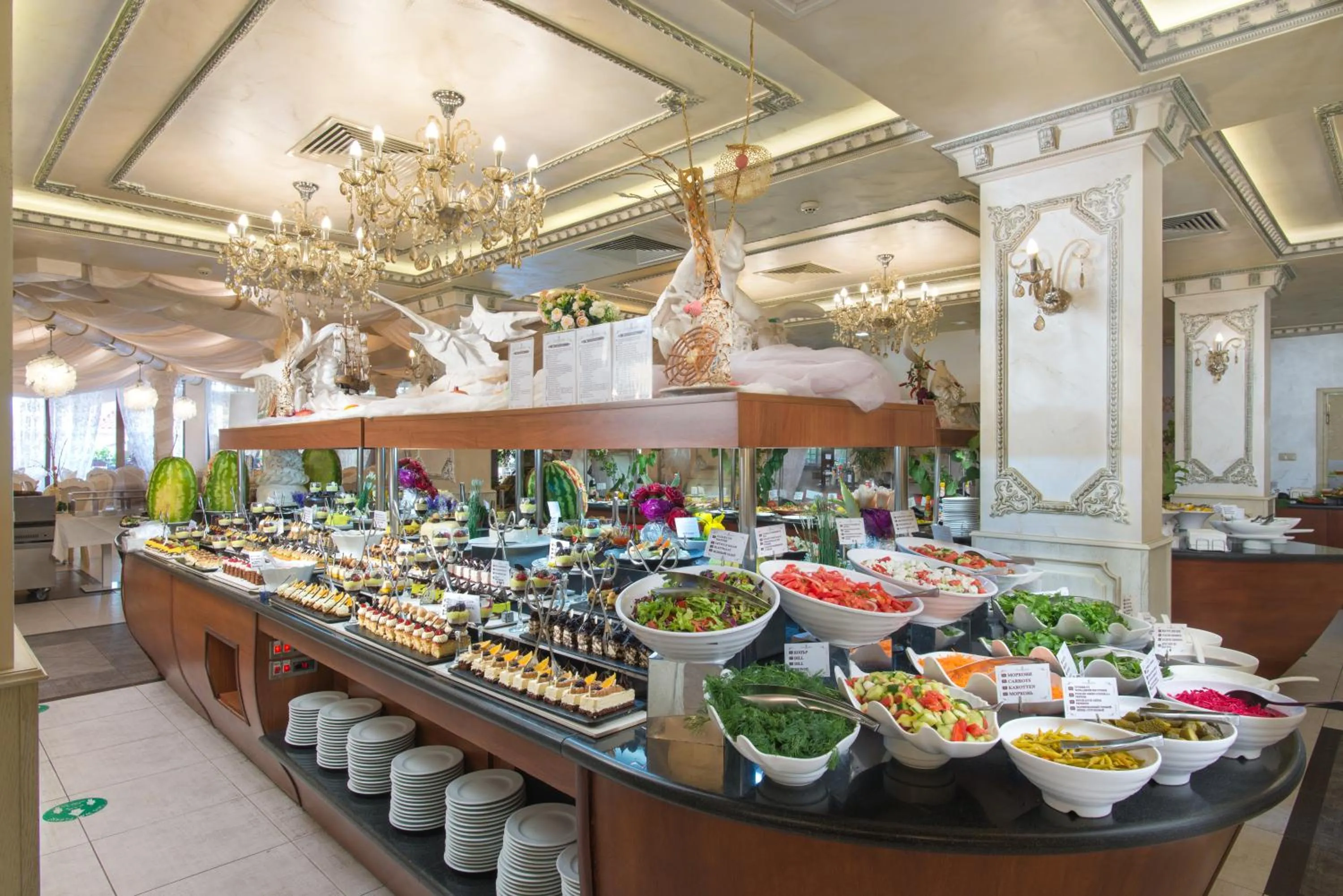 Food and drinks in Hotel & SPA Diamant Residence - All Inclusive