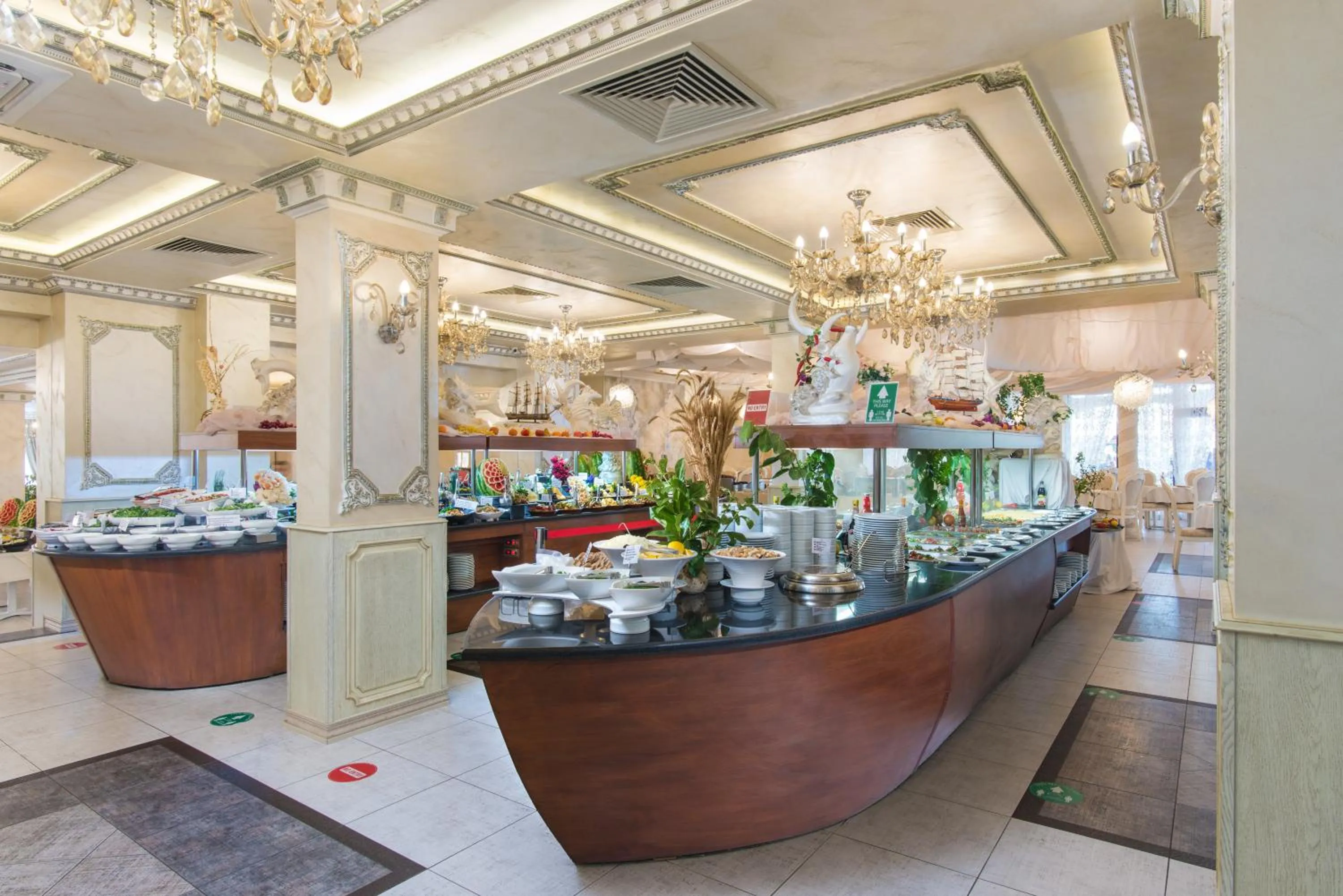 Food and drinks in Hotel & SPA Diamant Residence - All Inclusive