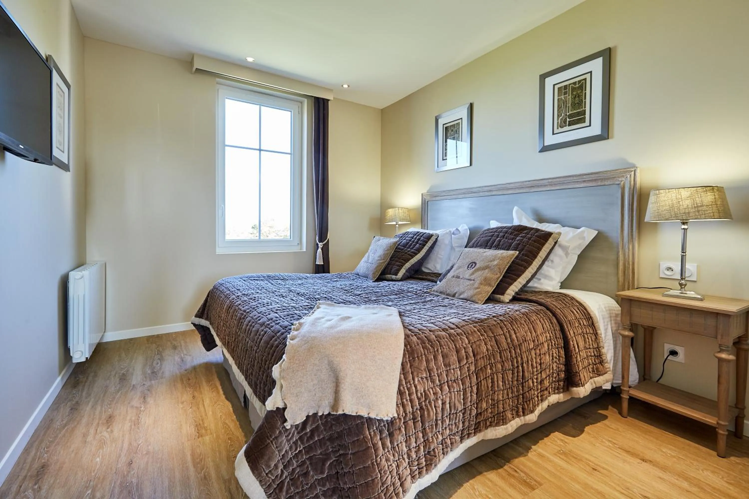 Bed in Les Villas d'Arromanches, Teritoria