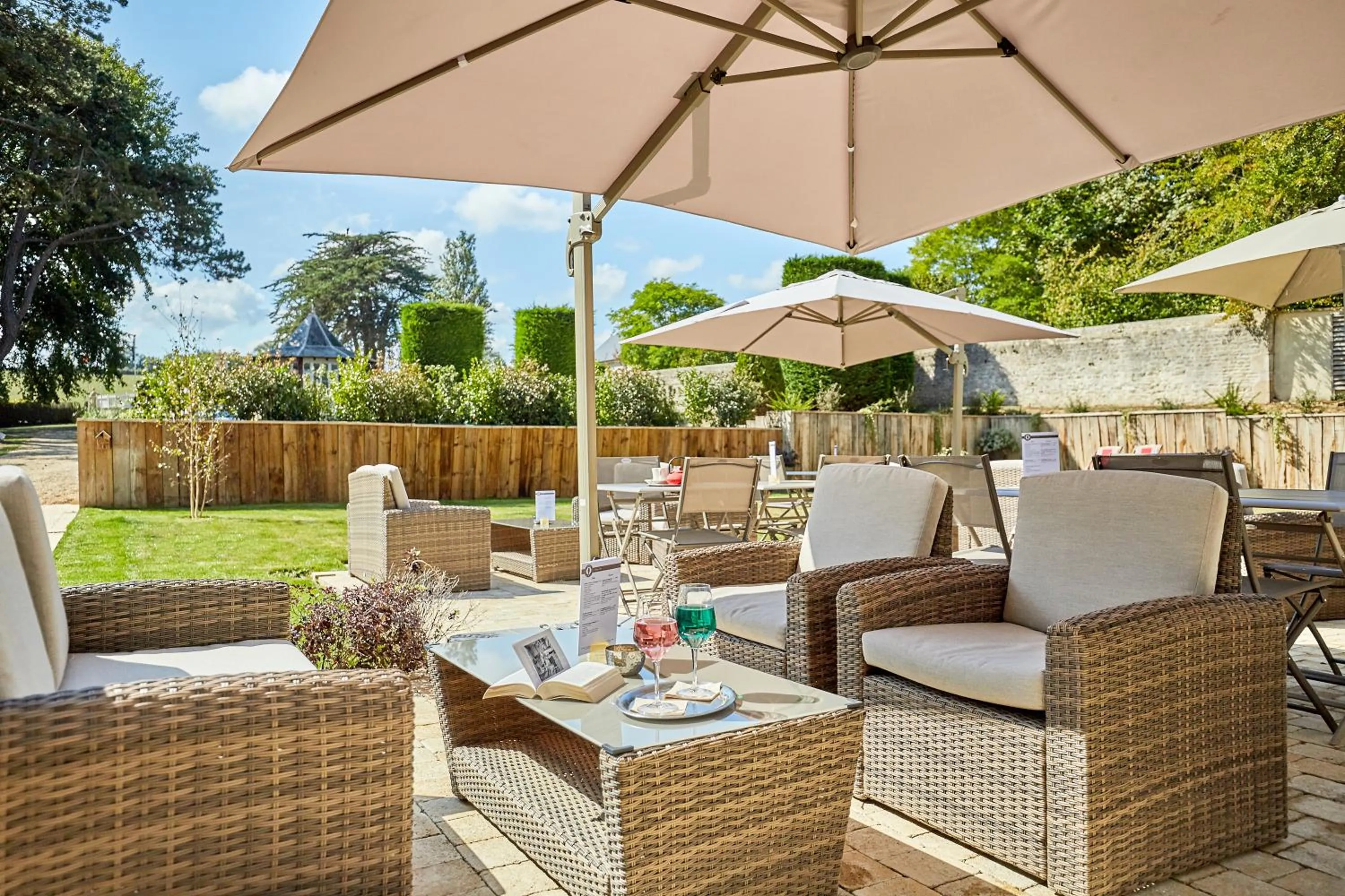 Balcony/Terrace in Les Villas d'Arromanches, Teritoria