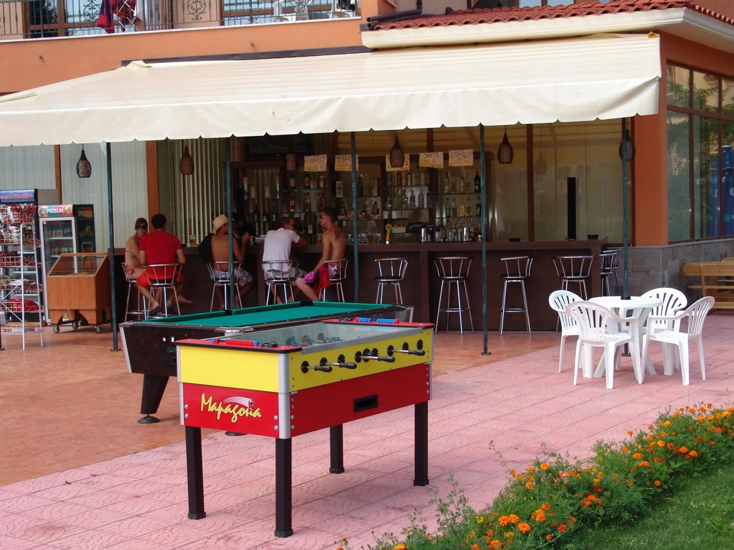 Lounge or bar in Apart Hotel Happy