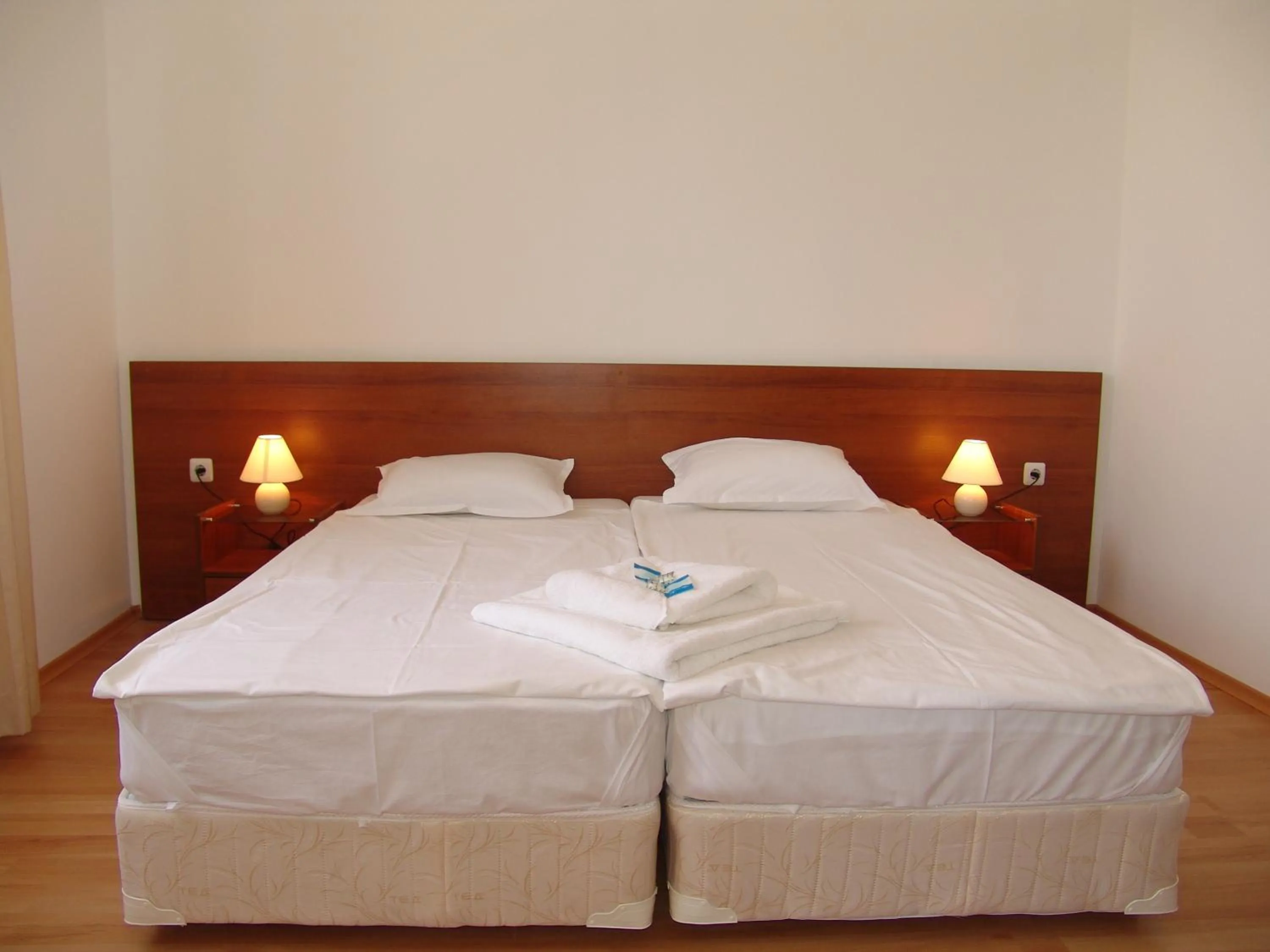 Bed in Apart Hotel Kasandra