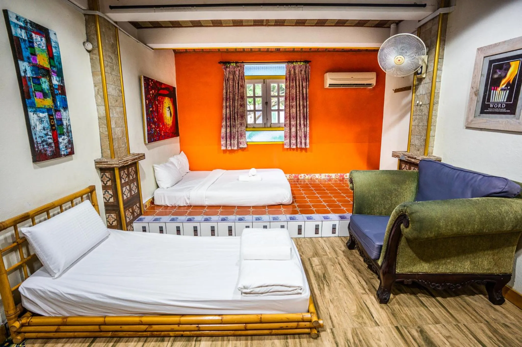 Photo of the whole room, Bed in Lost Paradise Resort