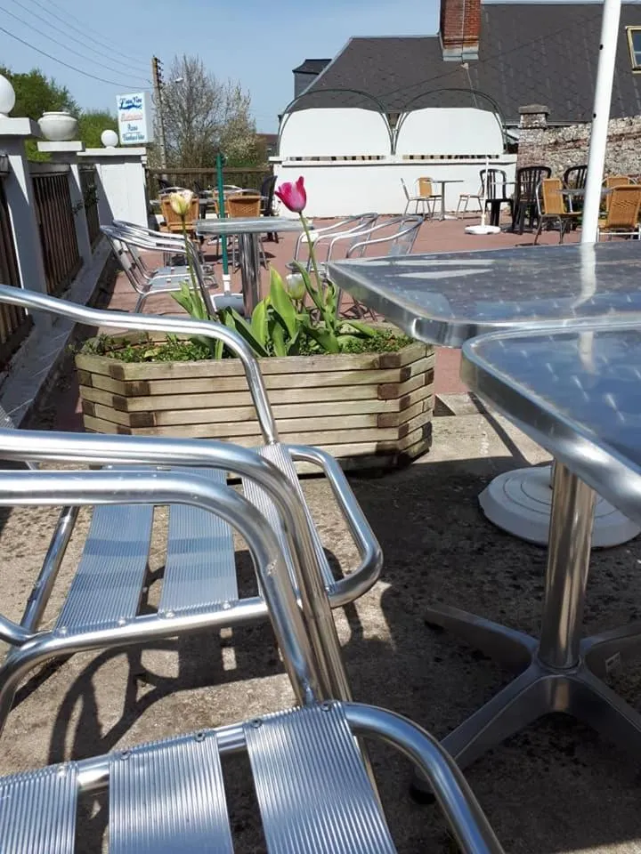 Restaurant & Chambres d'Hôtes L'Eau Vive