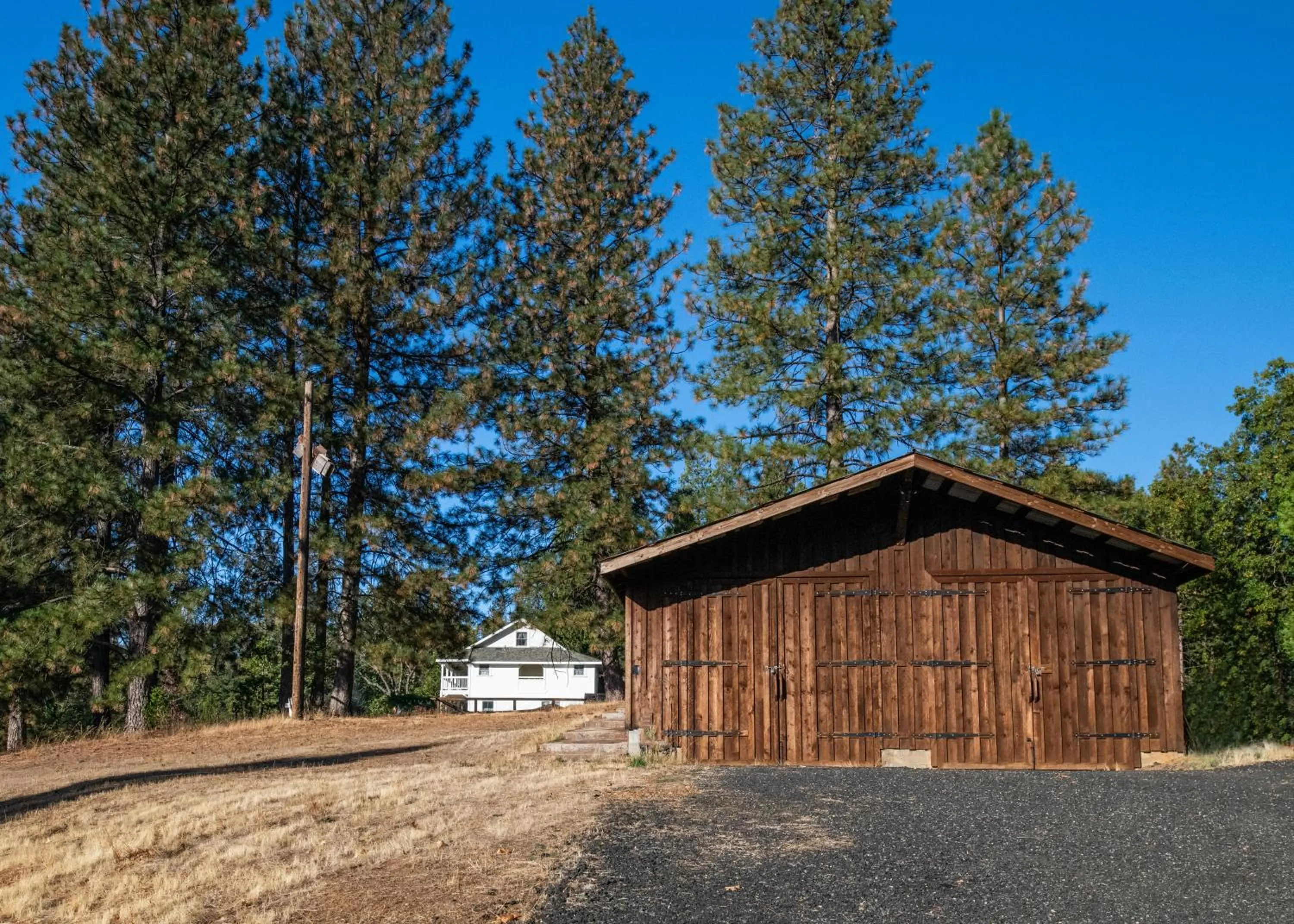 Property building in Inn at Sugar Pine Ranch