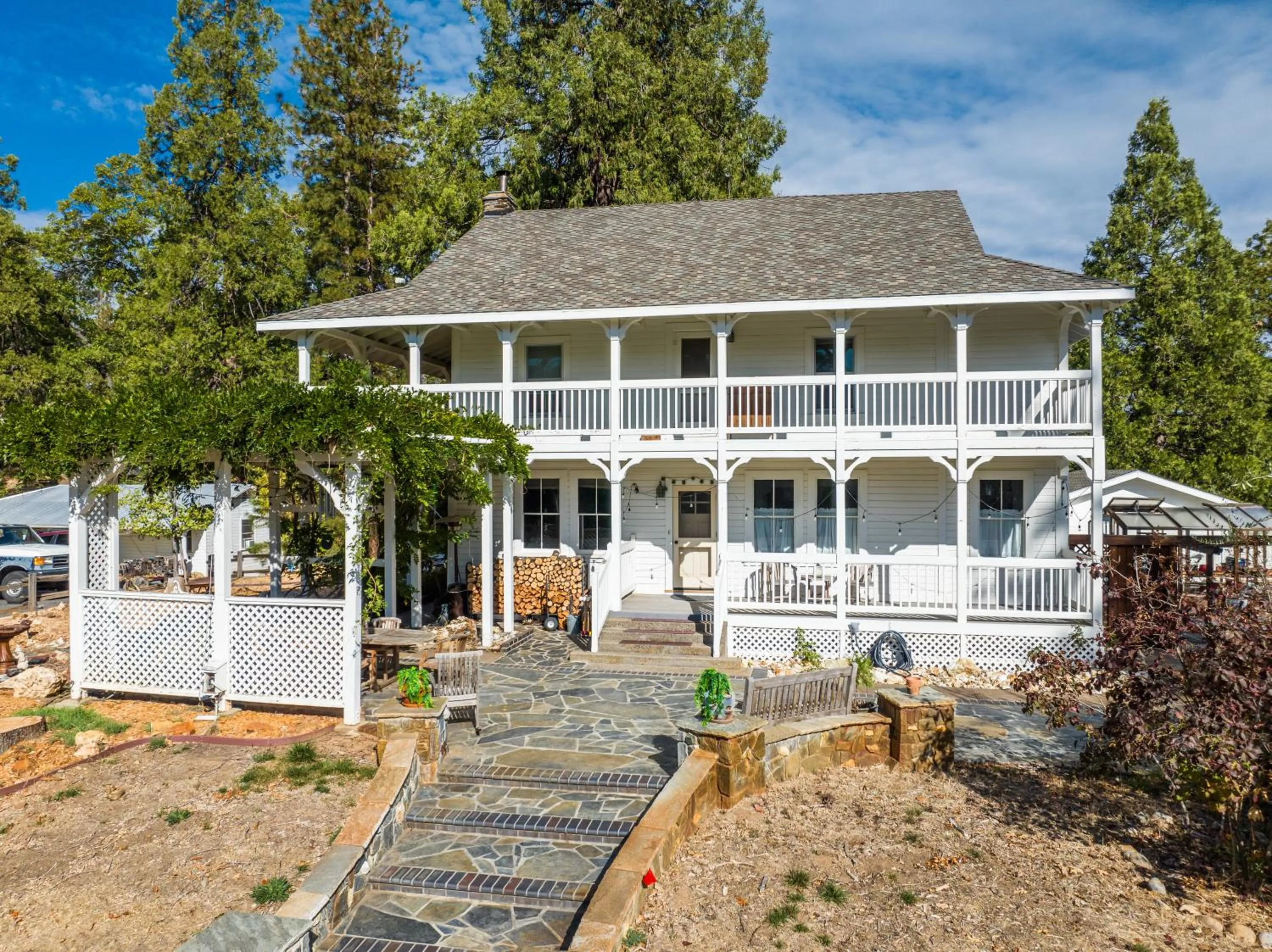 Property building in Inn at Sugar Pine Ranch
