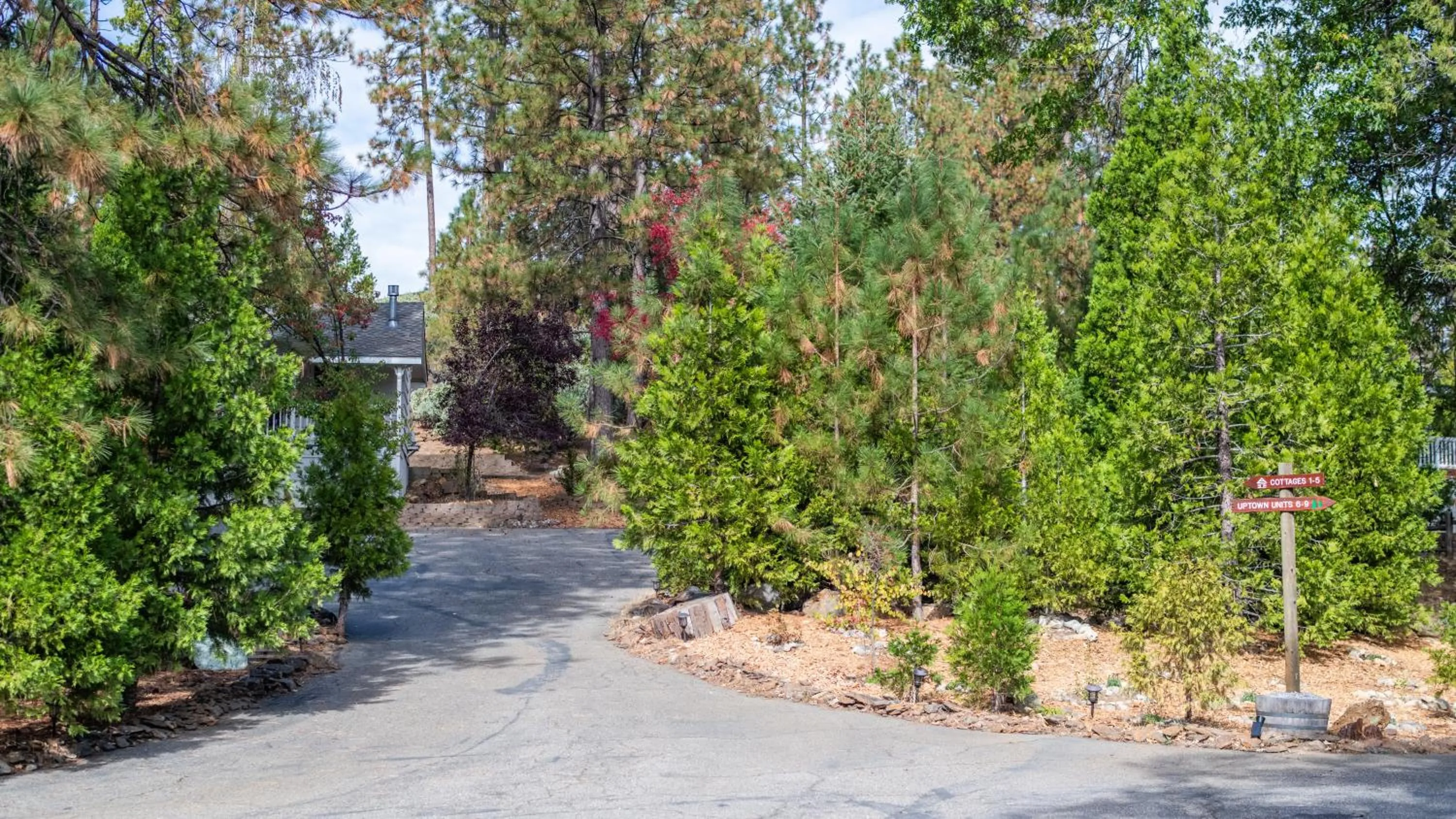 Garden in Inn at Sugar Pine Ranch