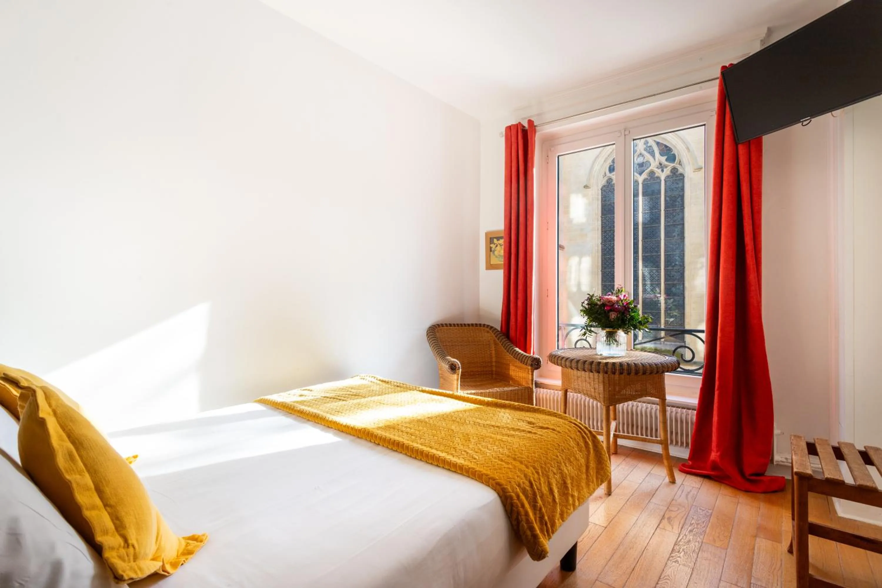 Bedroom, Bed in Brueghel