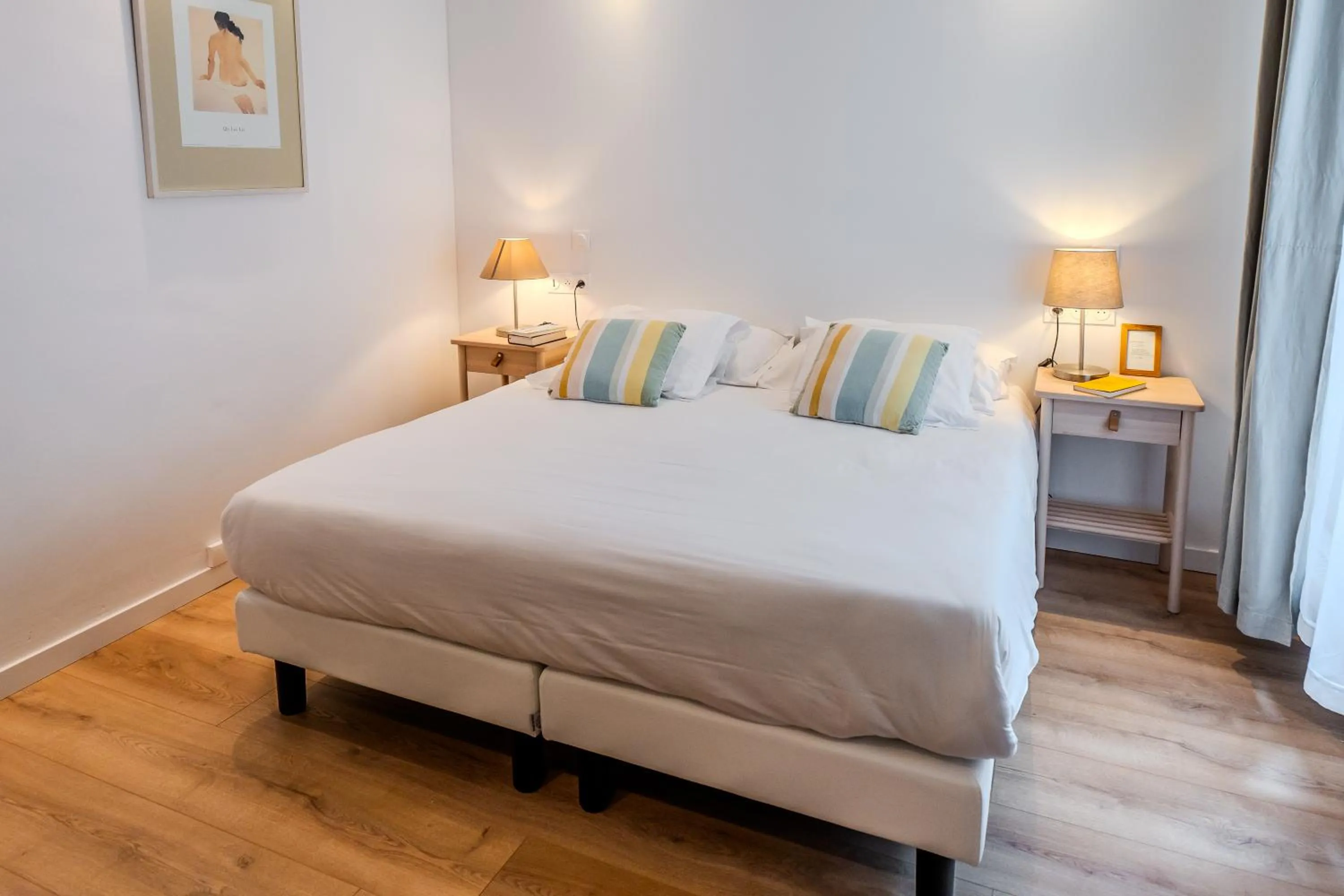 Bedroom, Bed in Brueghel